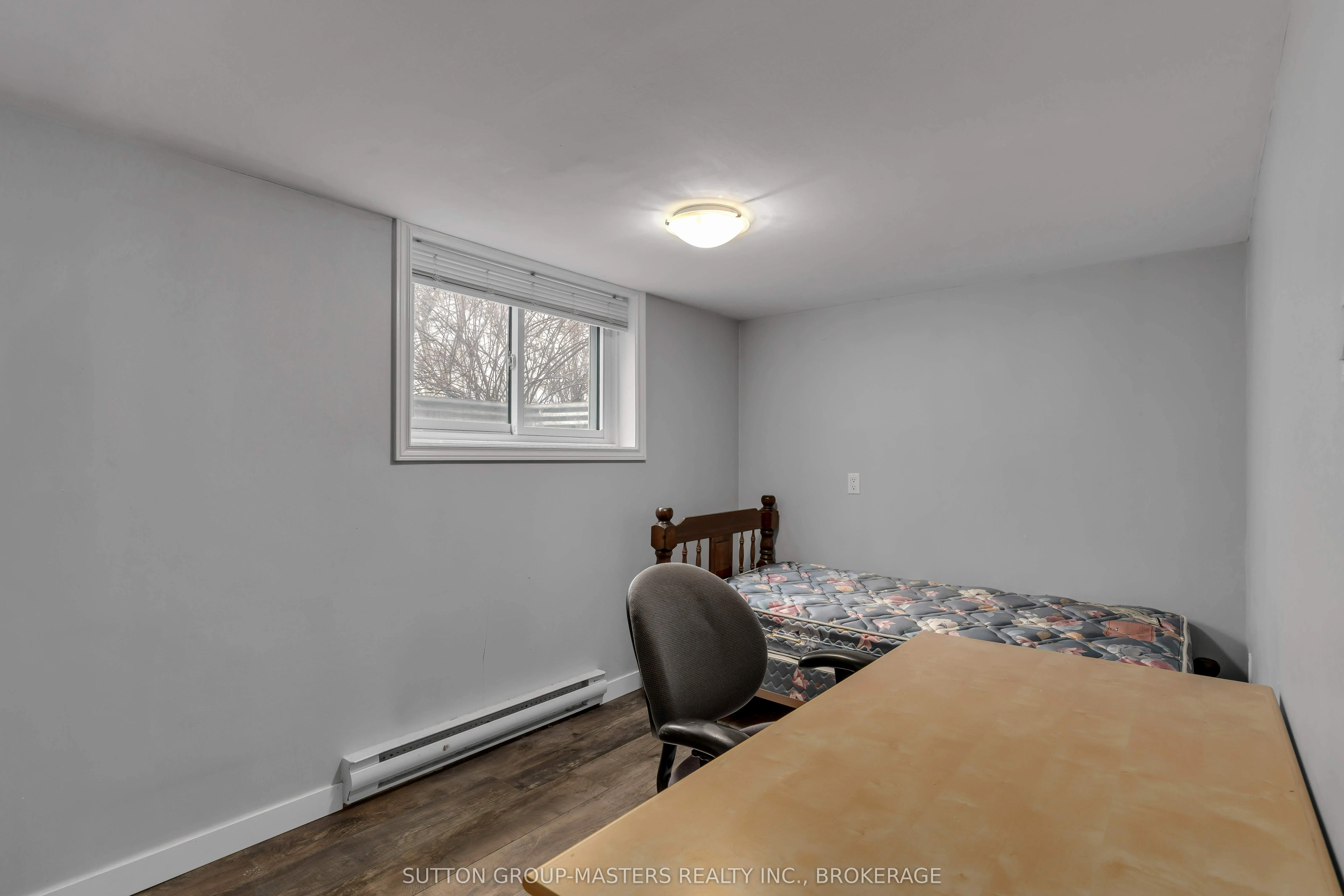 250 Yonge Street