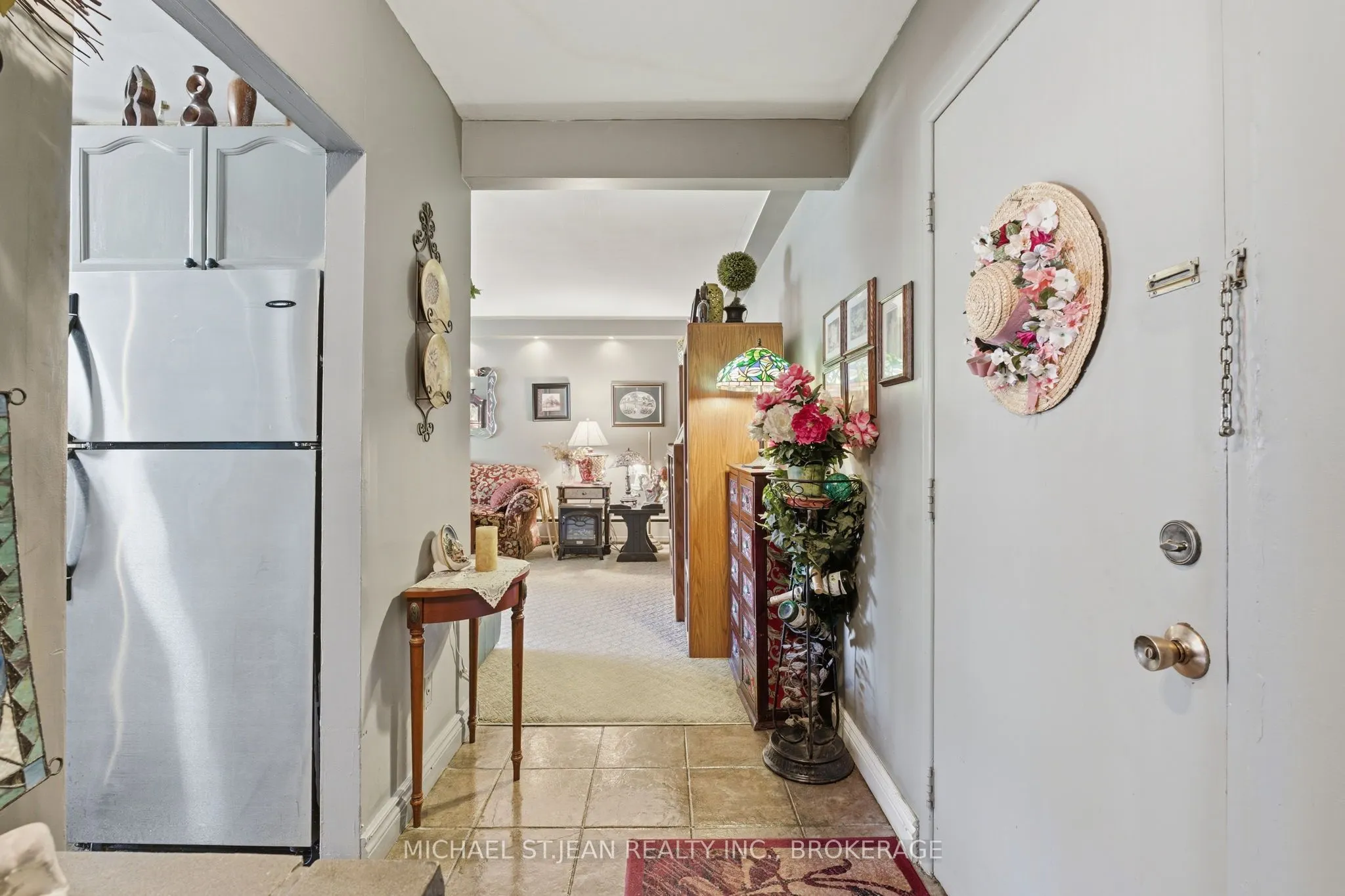510 Queenston Road, #103