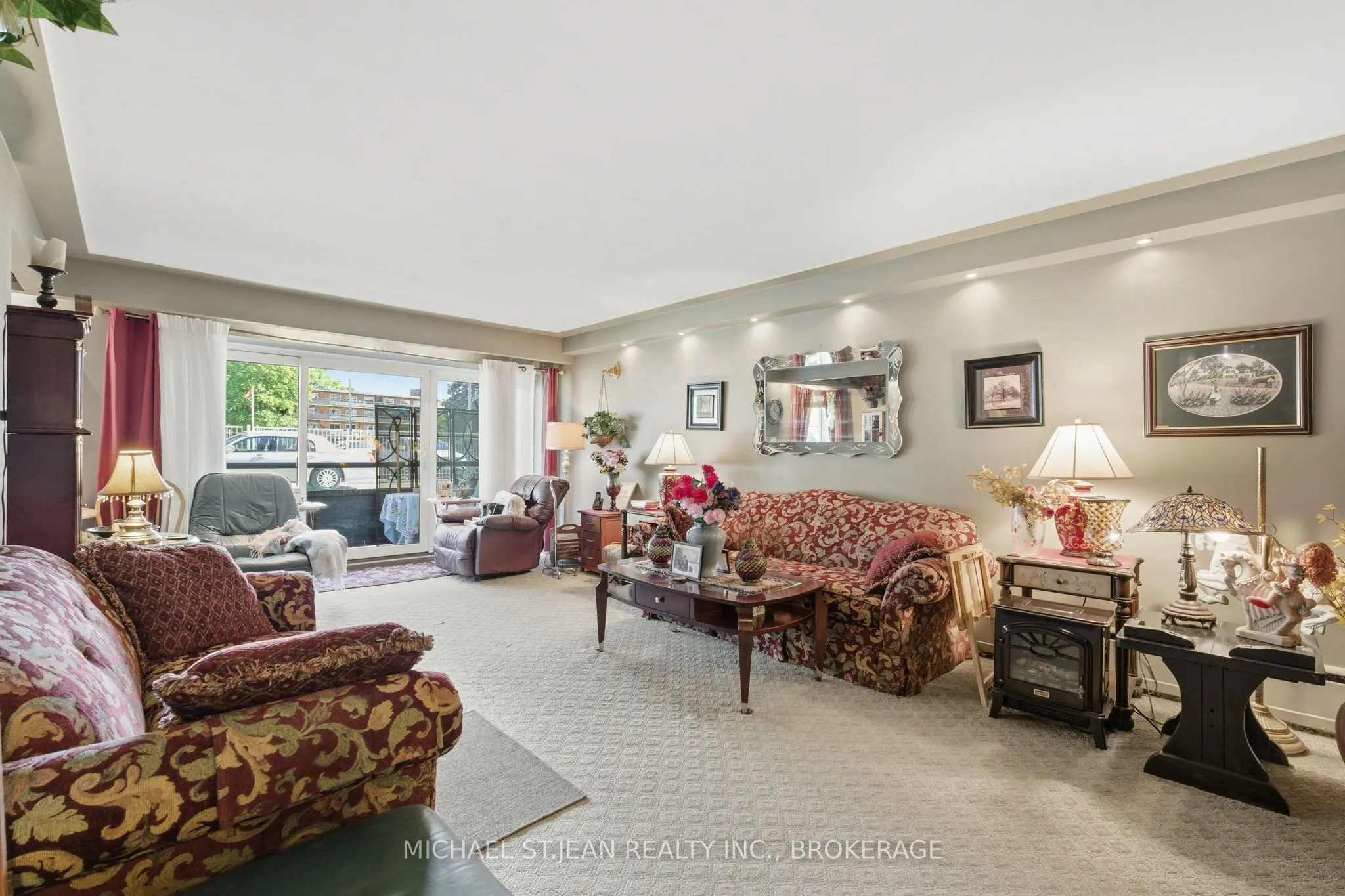 510 Queenston Road, #103