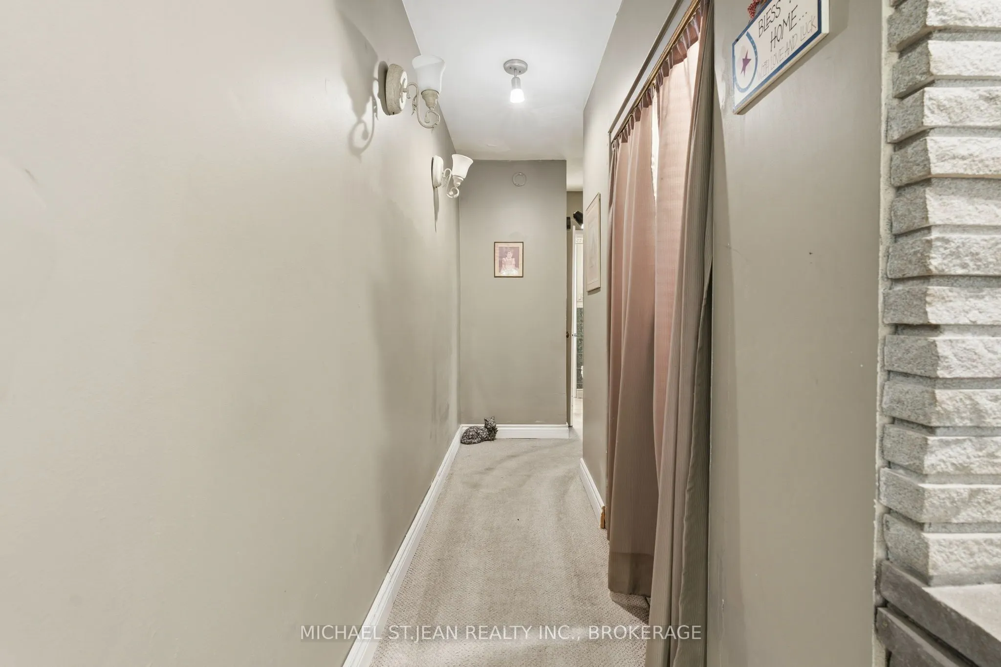 510 Queenston Road, #103