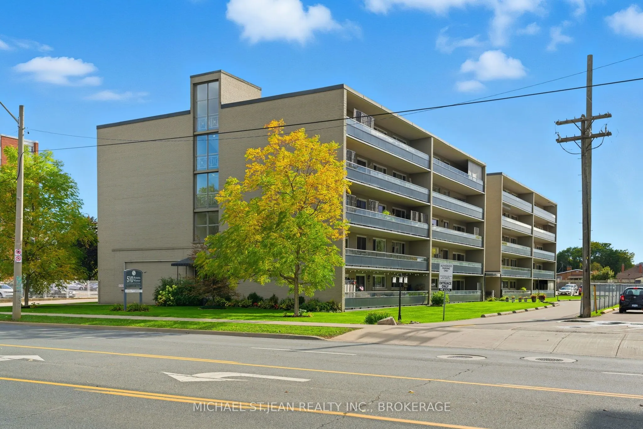 510 Queenston Road, #103