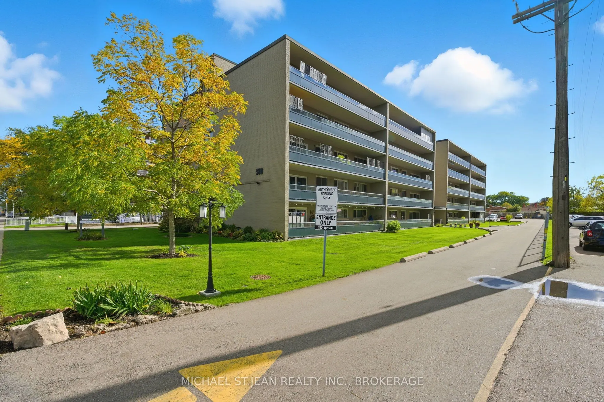 510 Queenston Road, #103