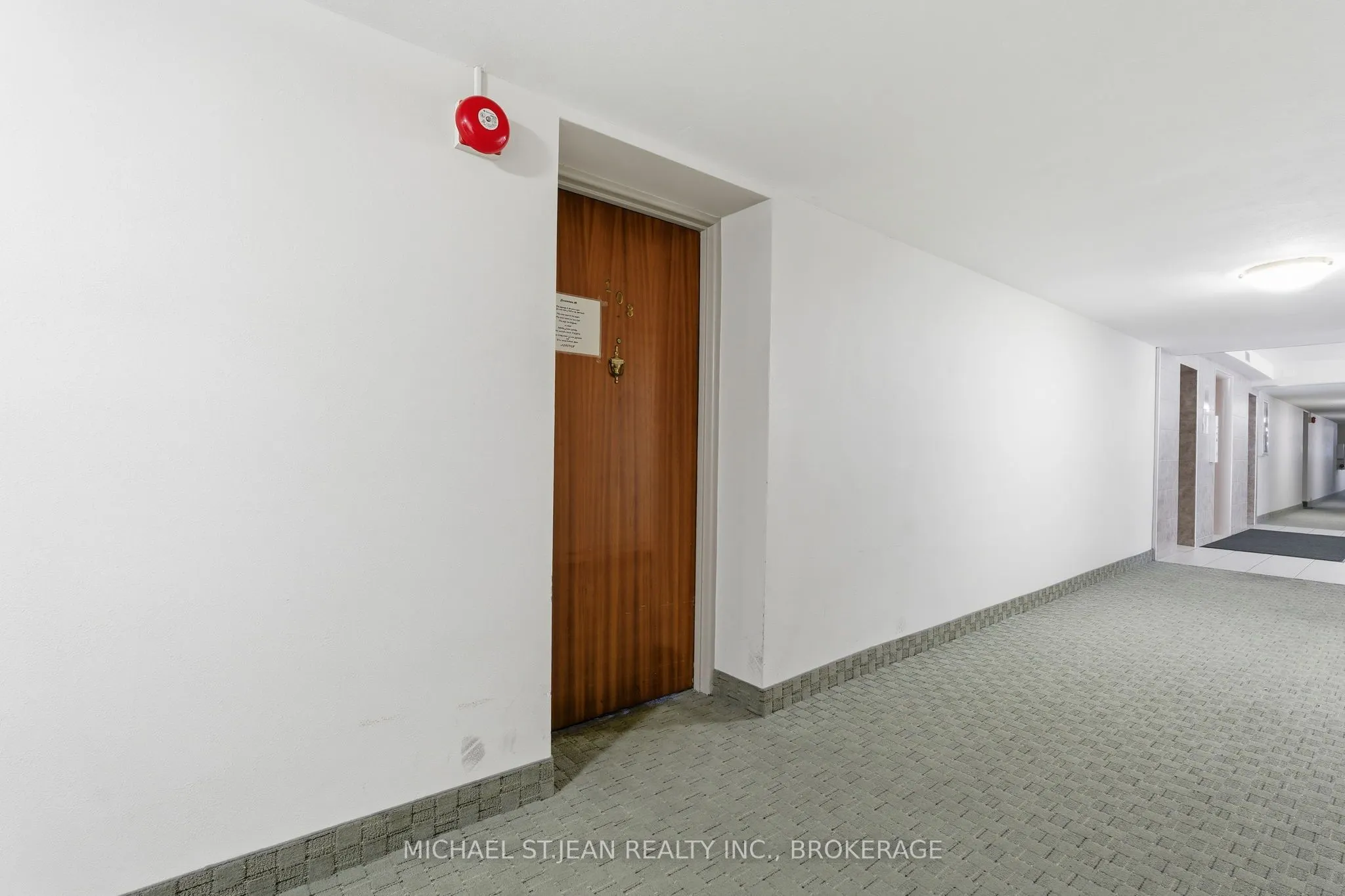 510 Queenston Road, #103