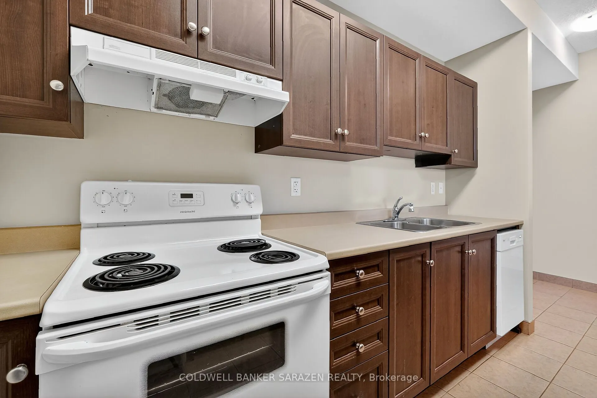 100 Roger Guindon Avenue, #1105