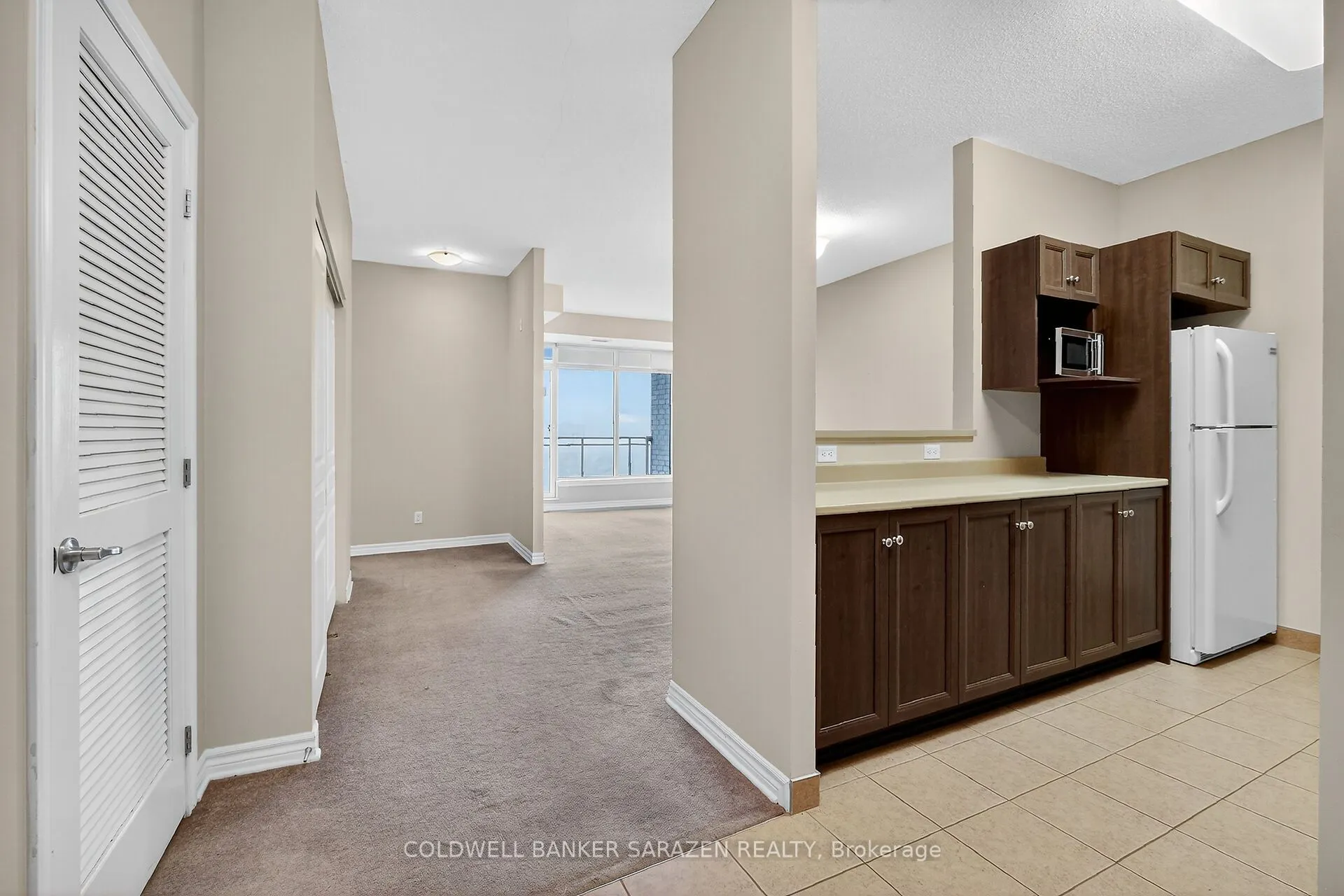 100 Roger Guindon Avenue, #1105