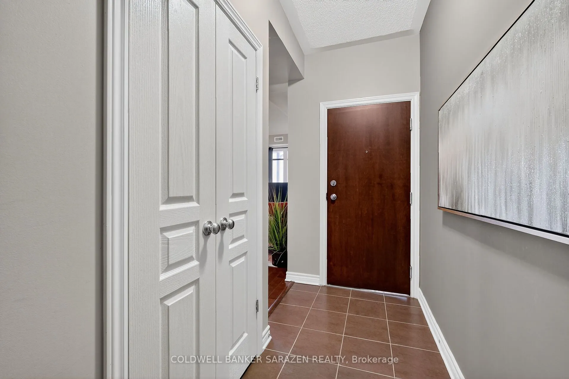 56 Tayside Private, #H