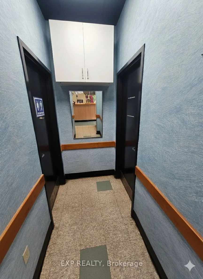712 Rideau Street W