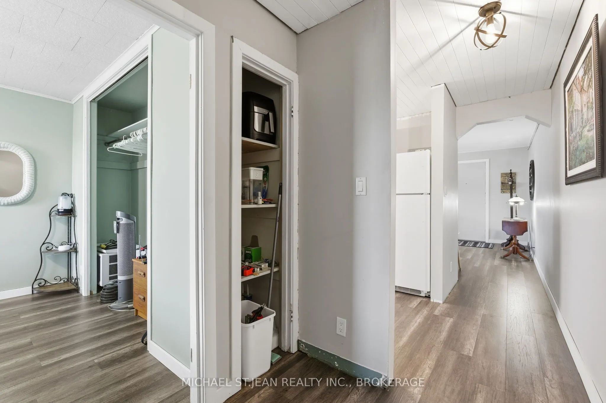 1755 King Street E, #9
