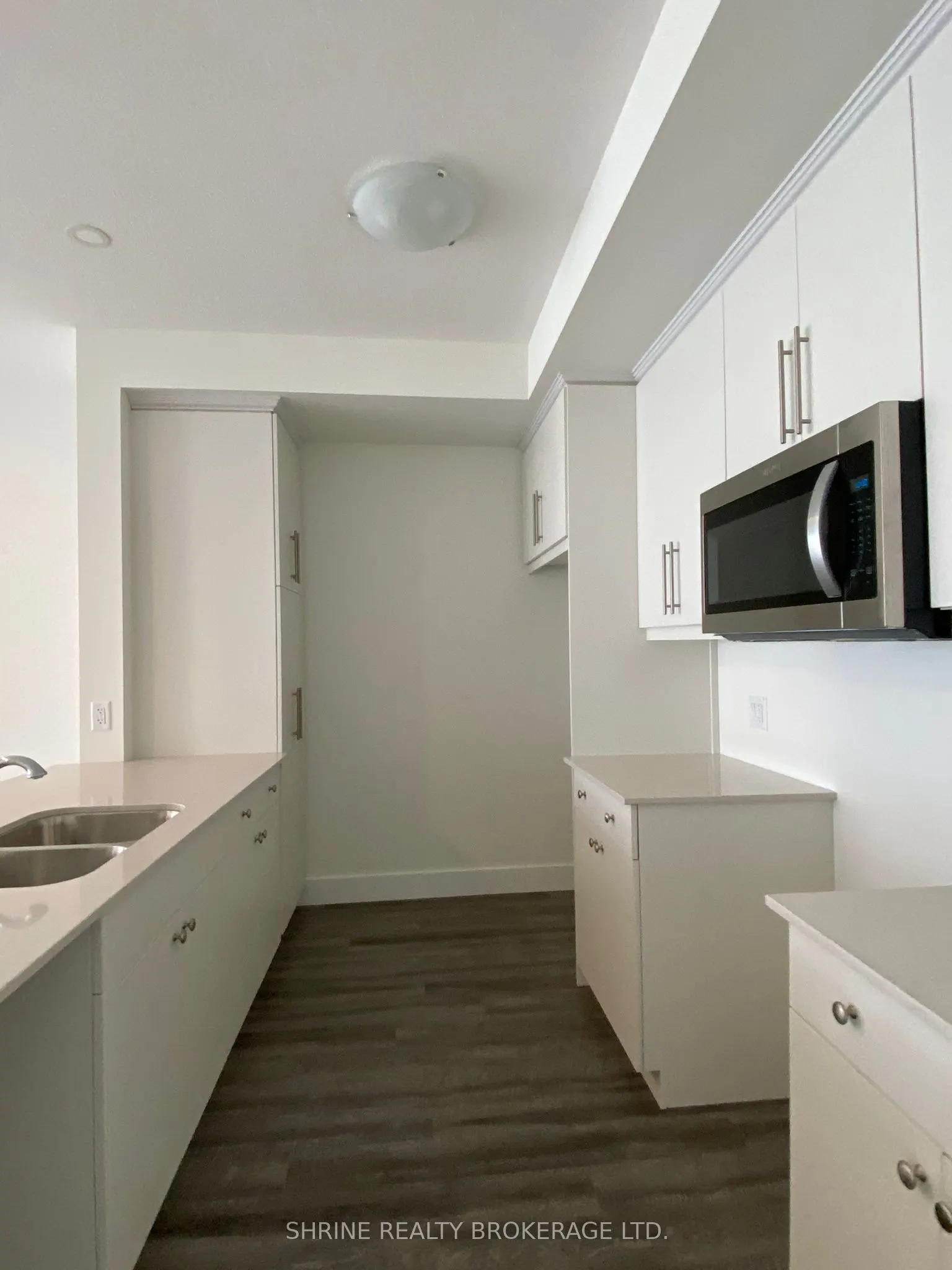 234 Edgevalley Road, #29
