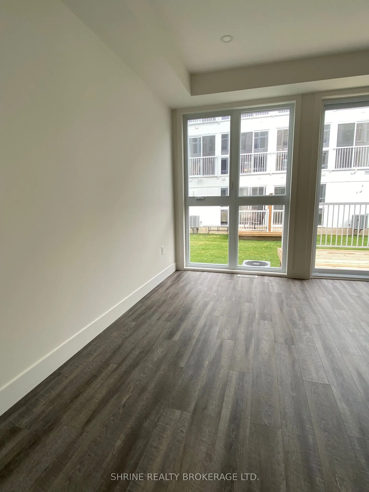 234 Edgevalley Road, #29