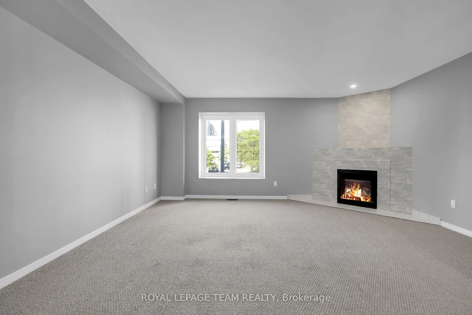 89 Thornbury Crescent