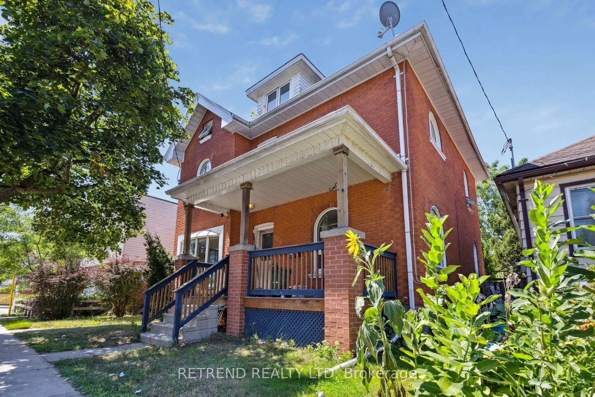 219 Erie Avenue