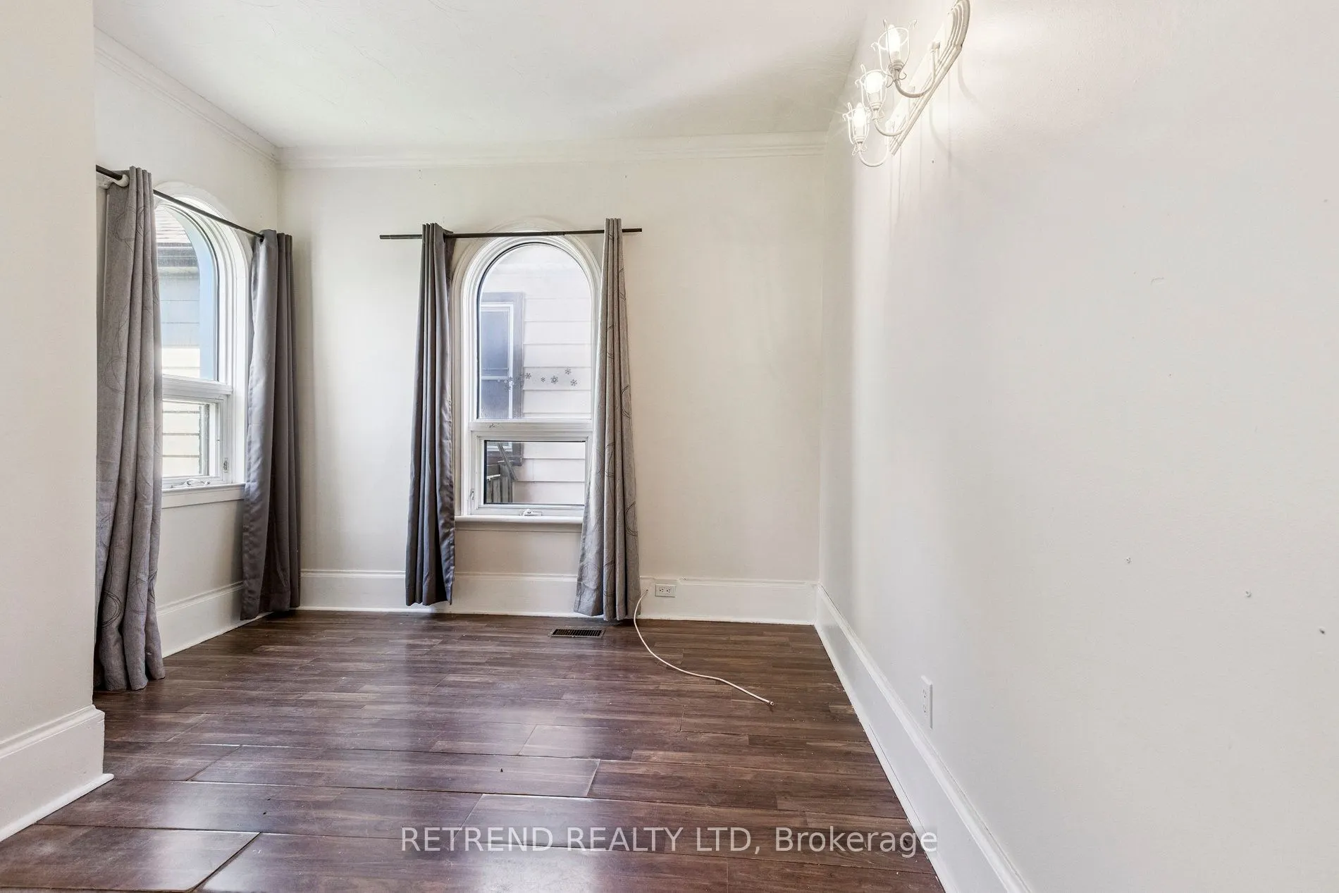 219 Erie Avenue