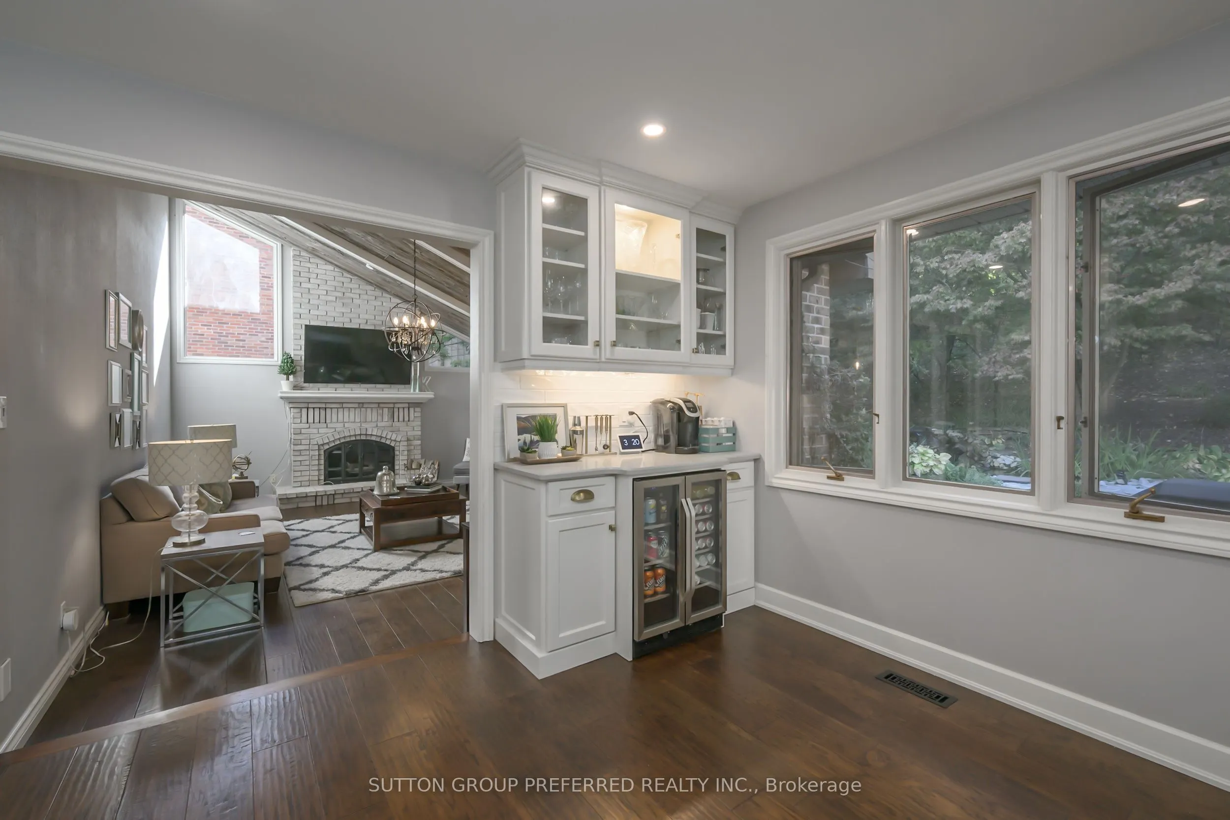 22 Mapleton Place