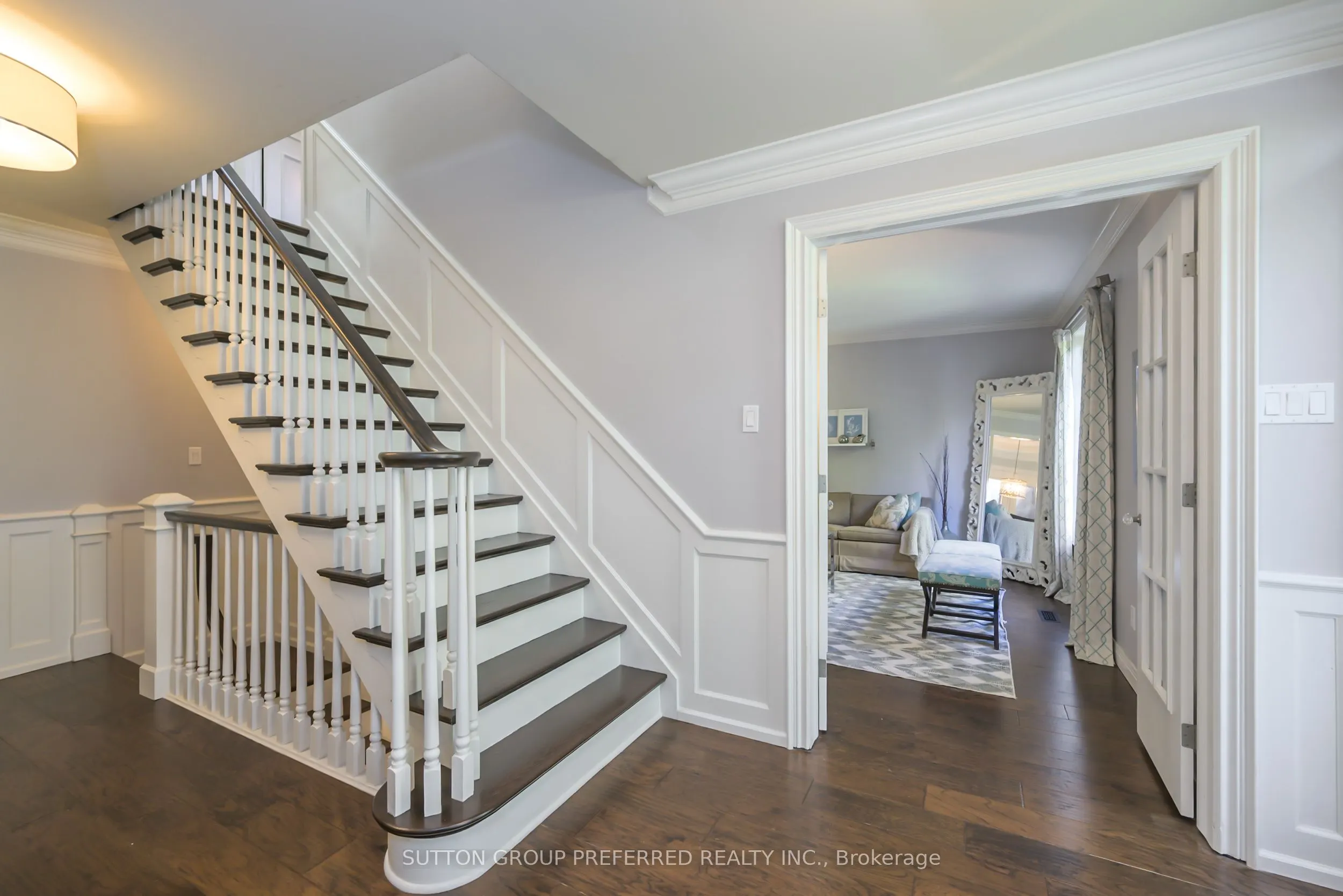 22 Mapleton Place
