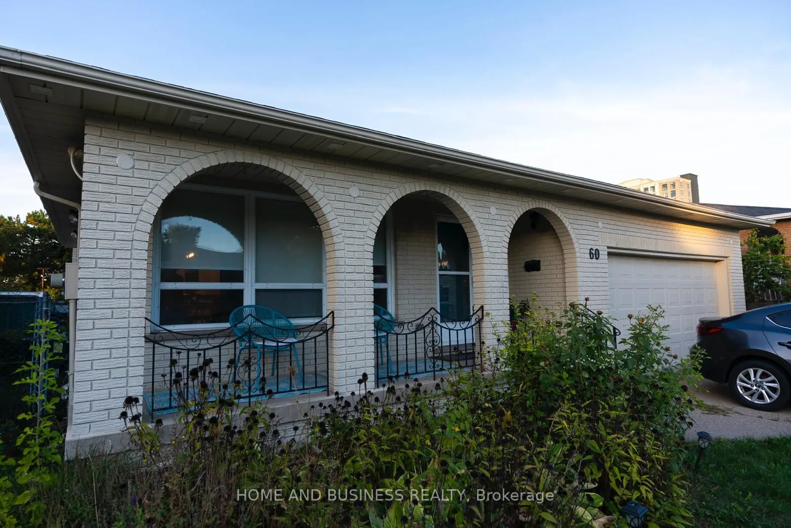 60 Neil Avenue
