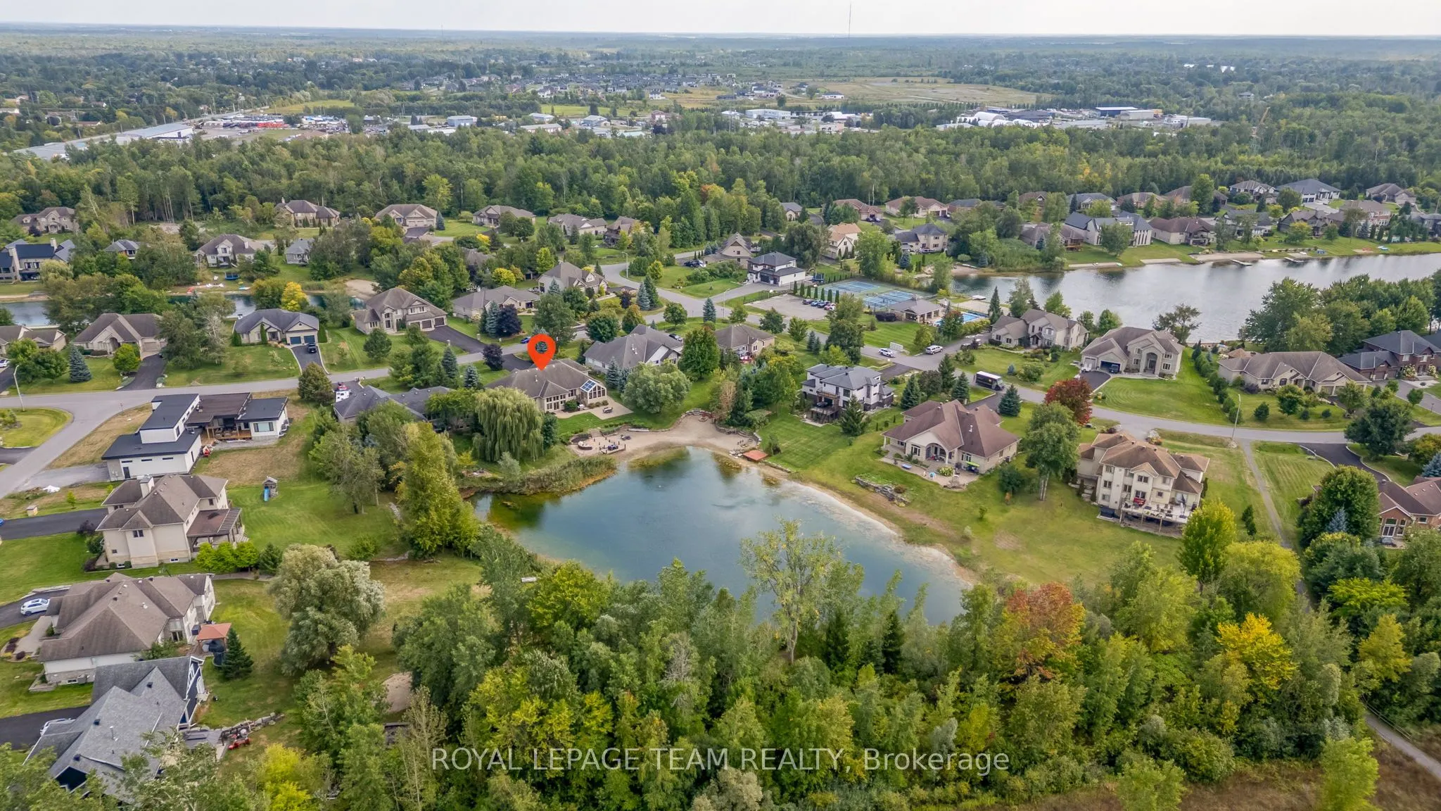 6903 Lake Forest Walk
