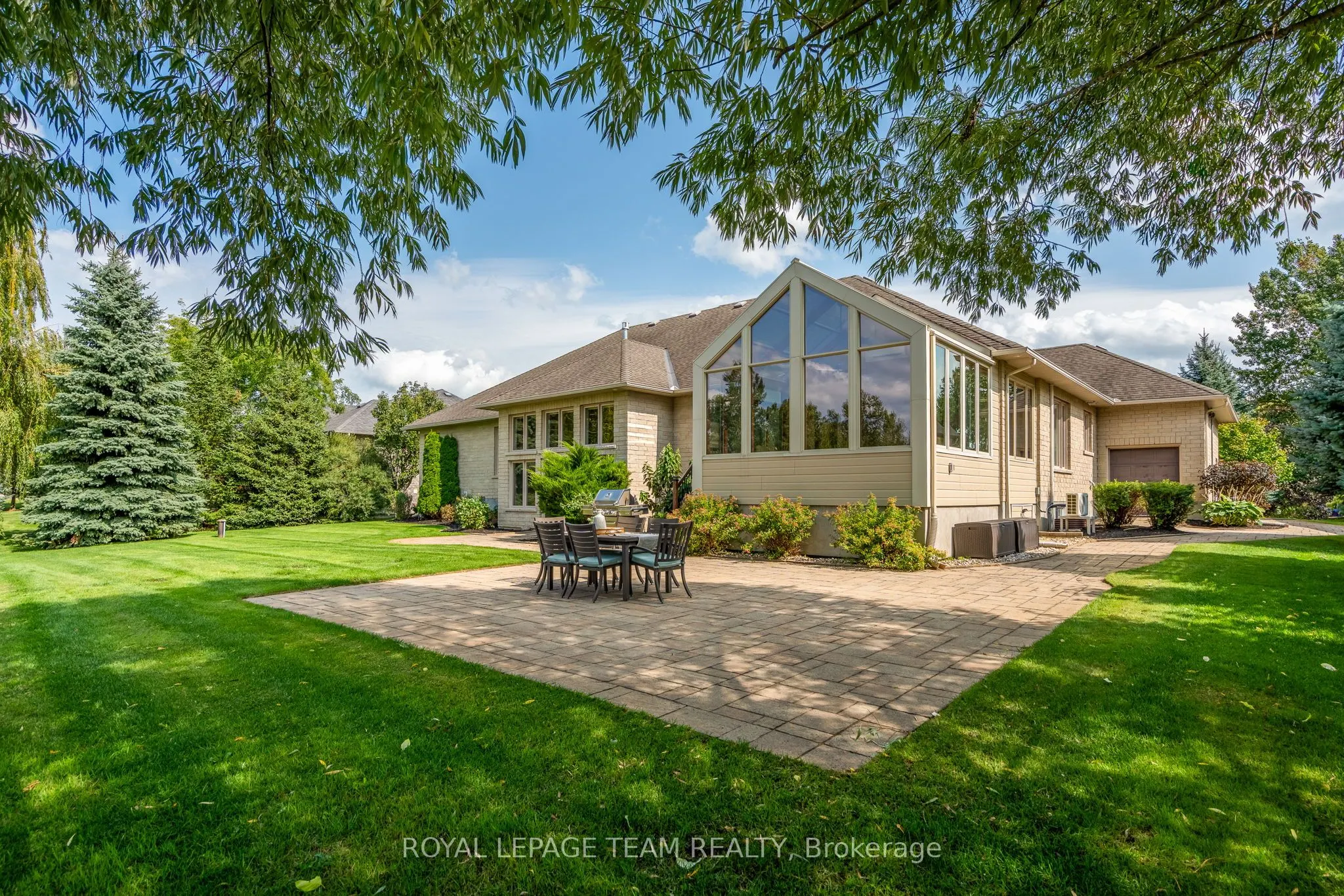 6903 Lake Forest Walk