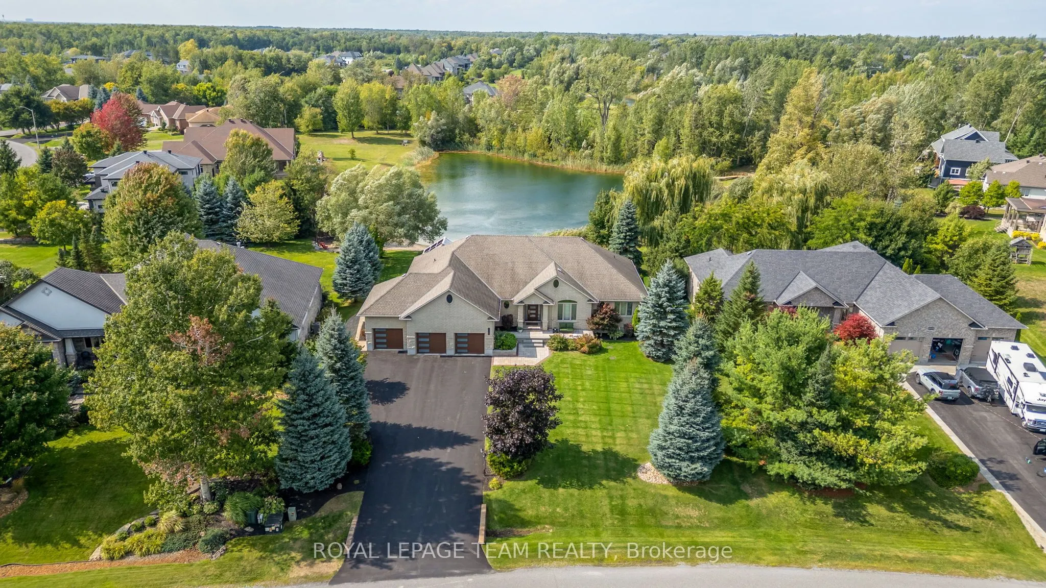 6903 Lake Forest Walk