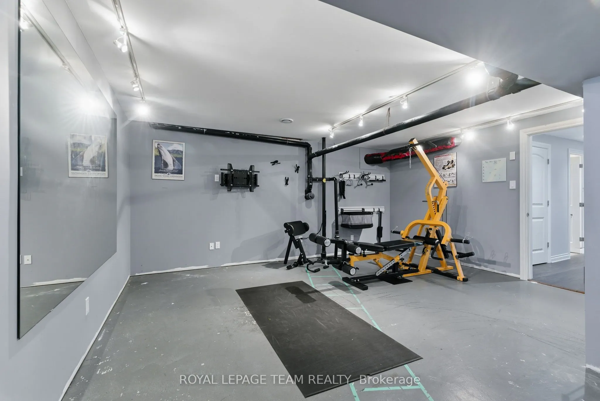 6903 Lake Forest Walk