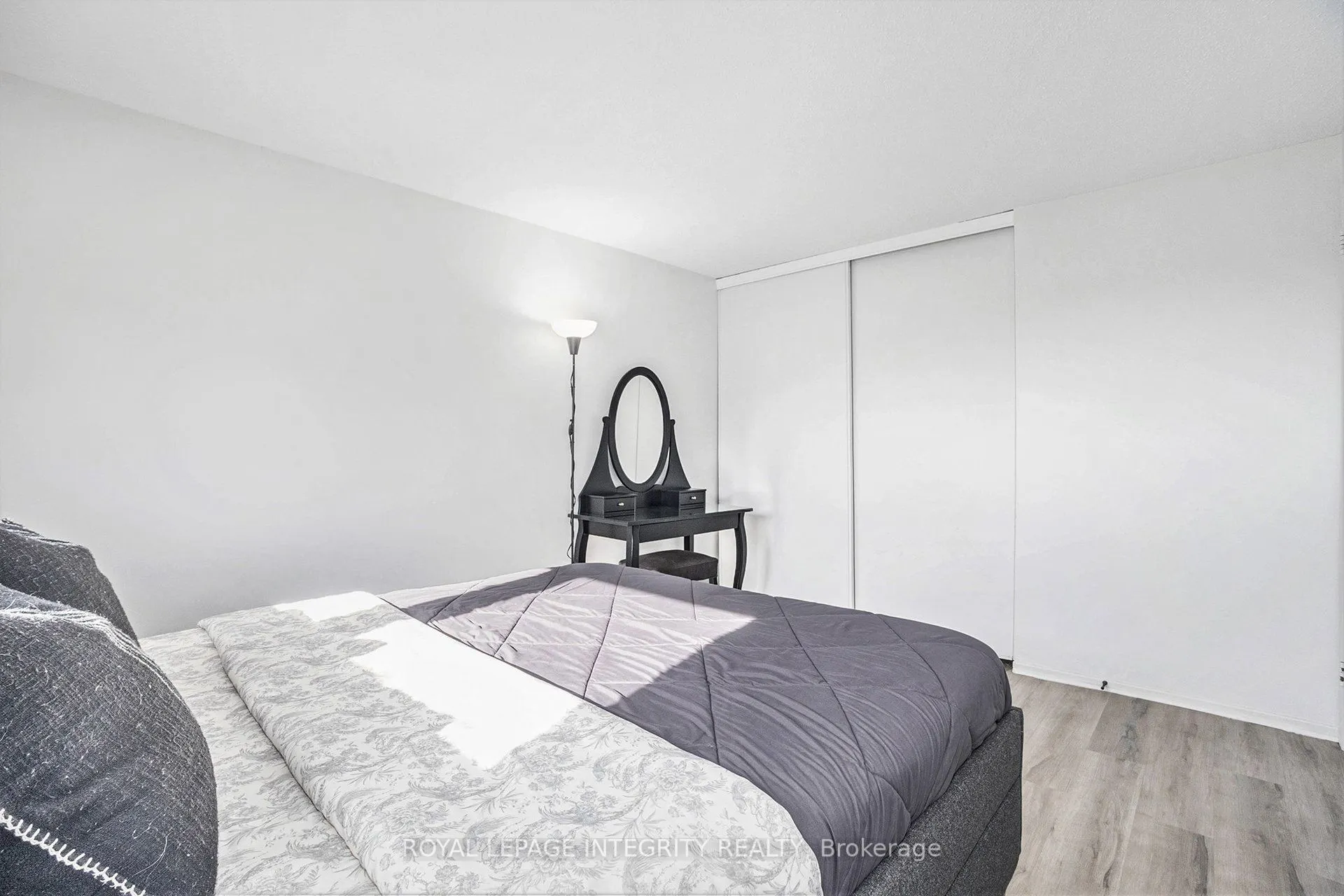 3333 Mccarthy Road, #17