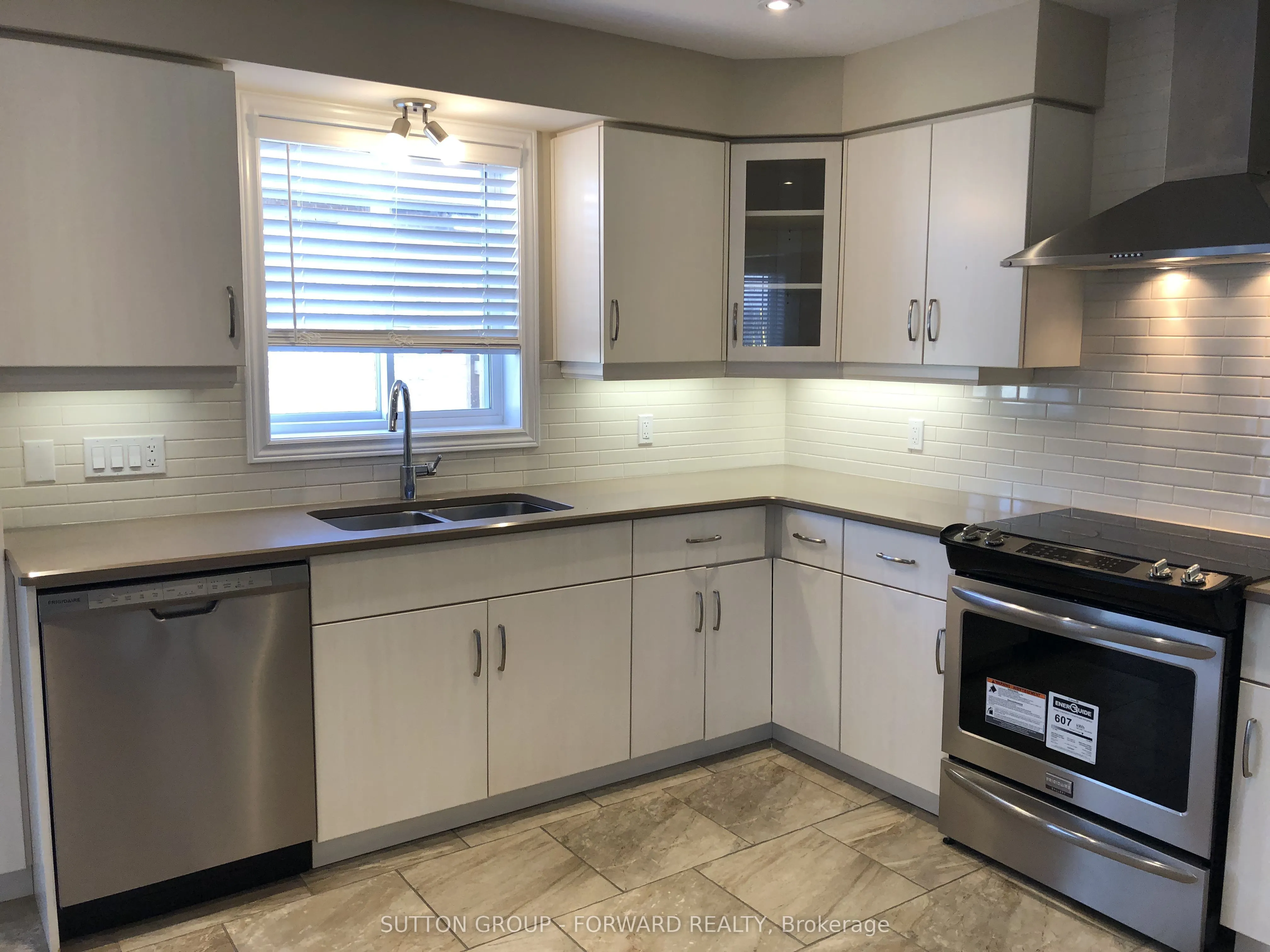 1220 Riverbend Road, #69
