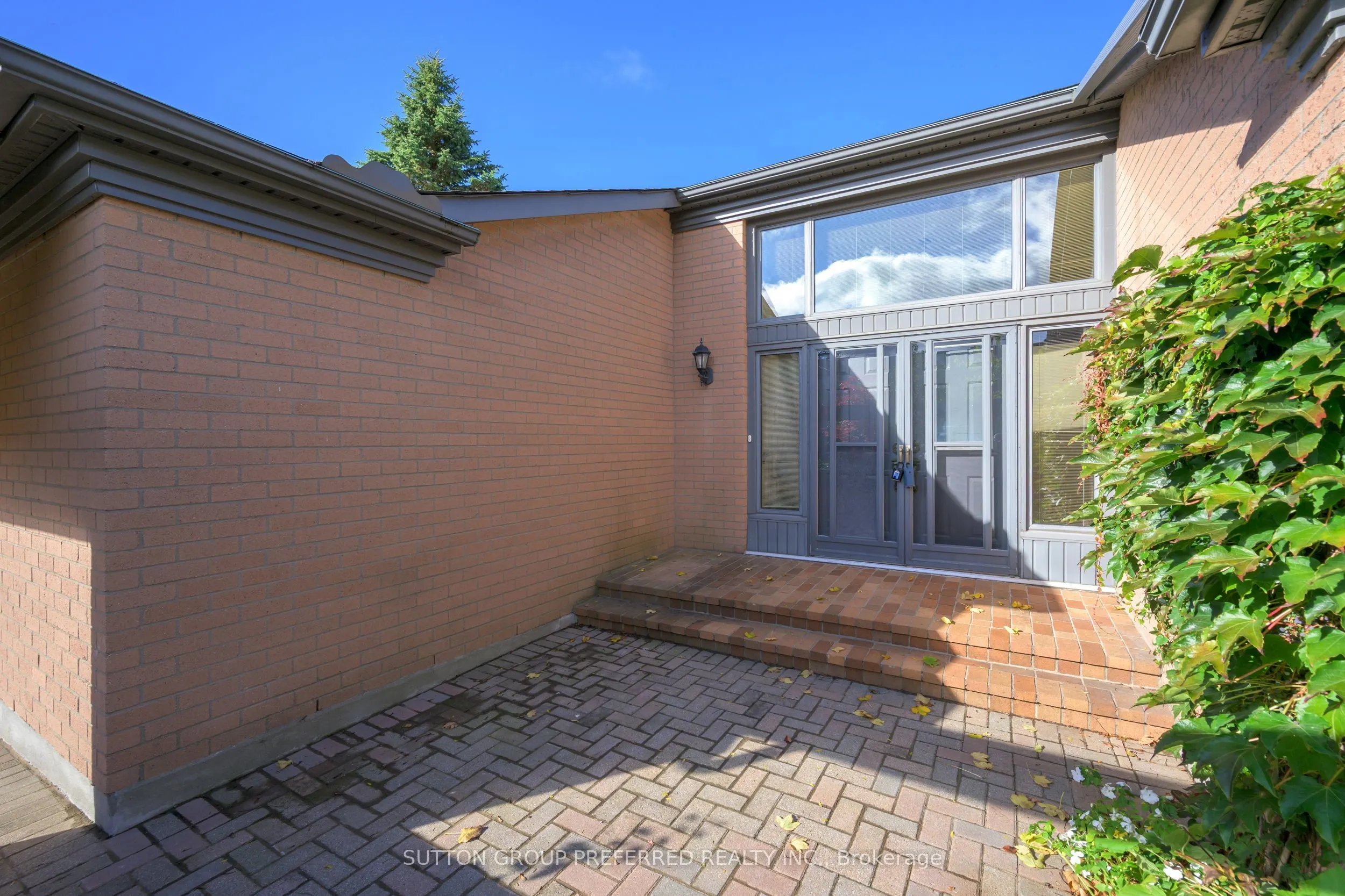 50 Fiddlers Green Road, #51