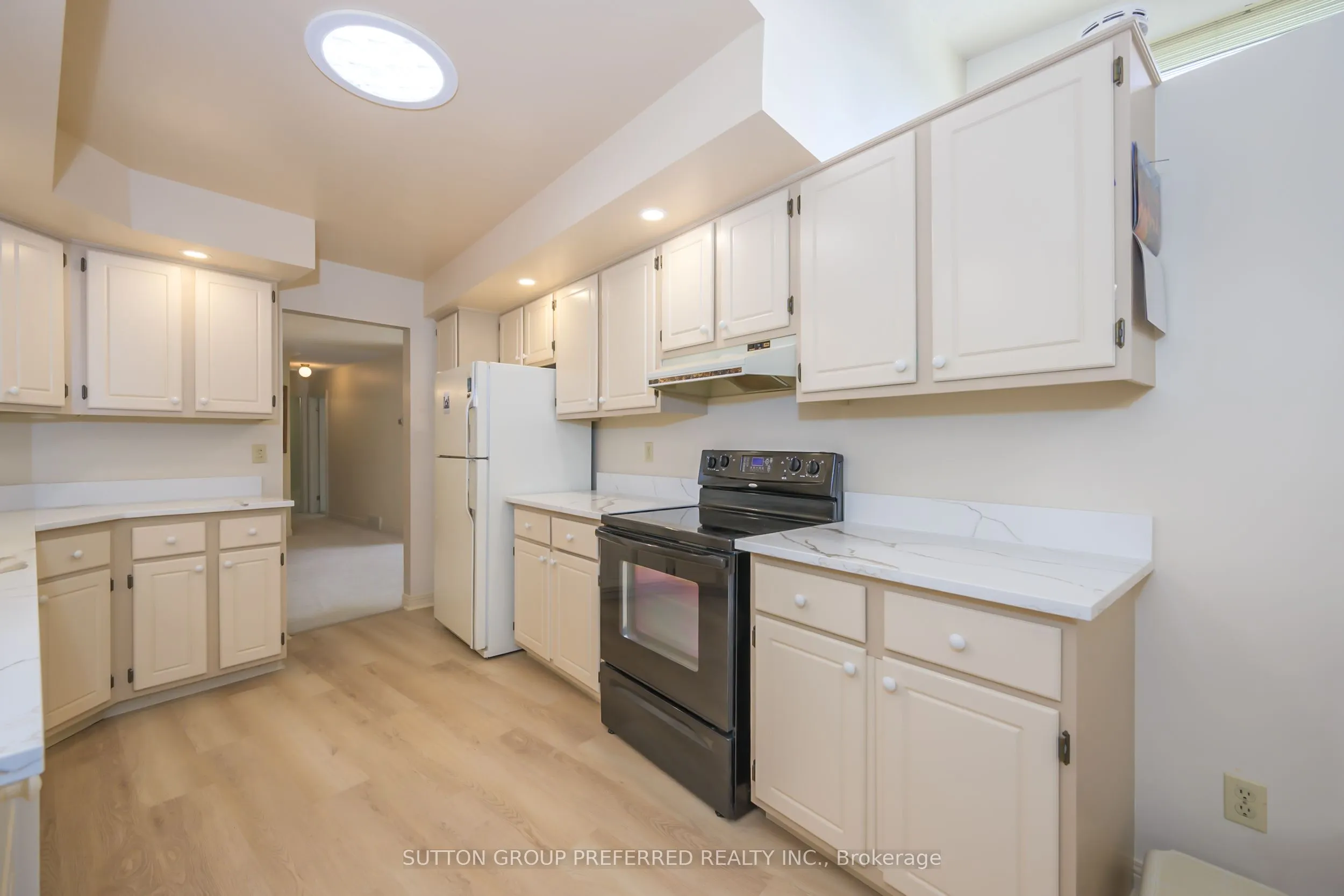 50 Fiddlers Green Road, #51
