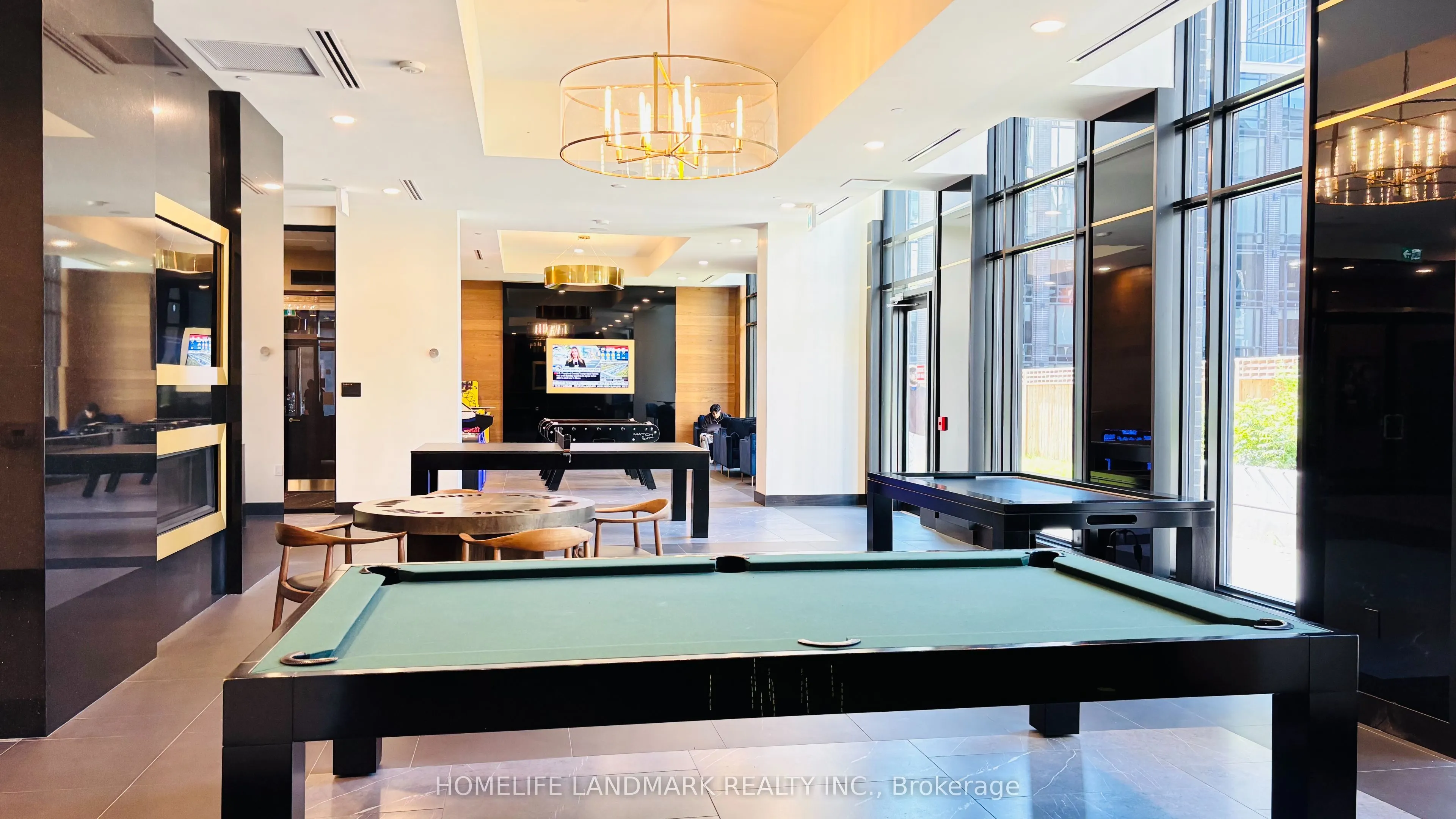 145 Columbia Street W, #1536