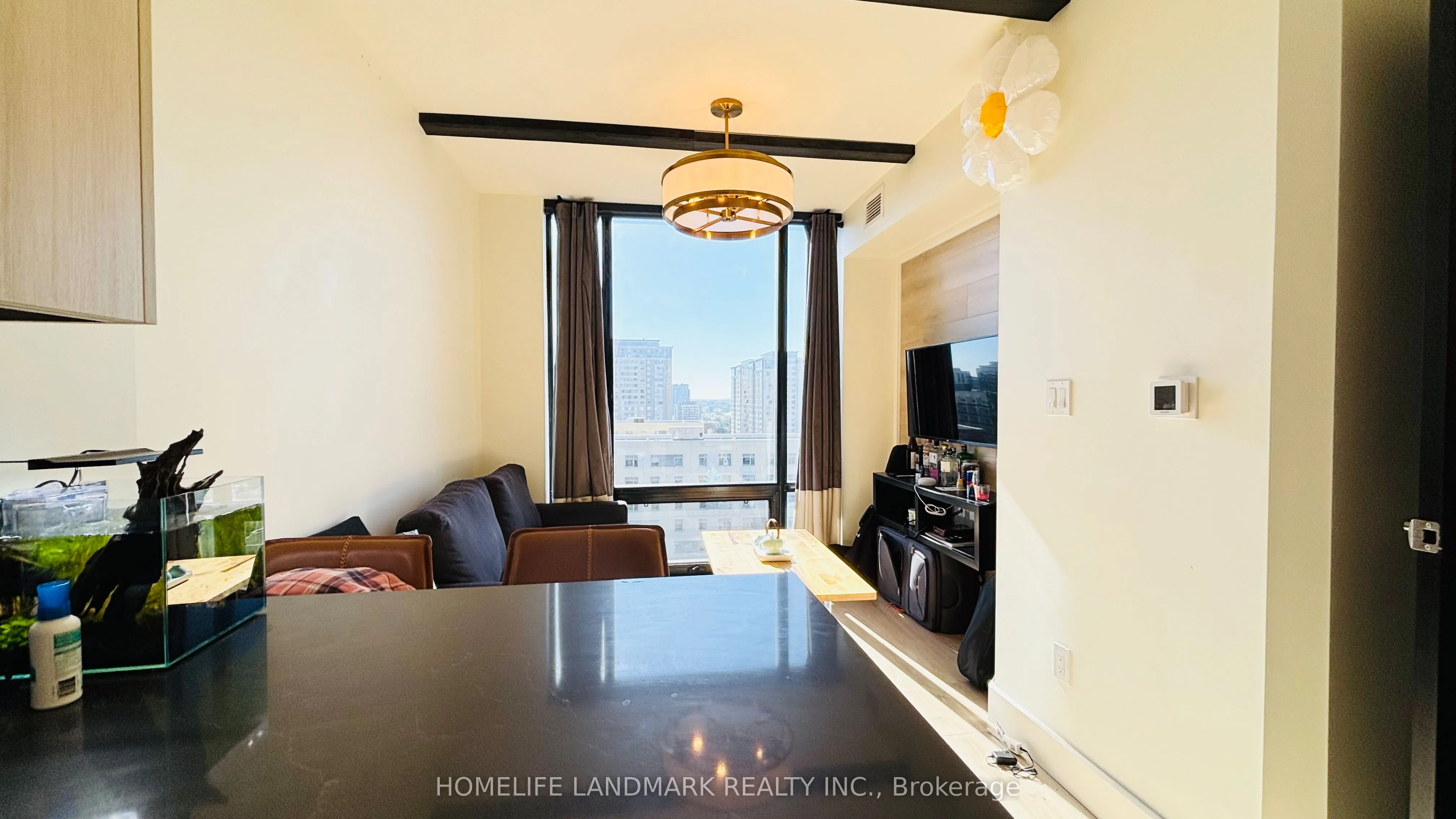 145 Columbia Street W, #1536