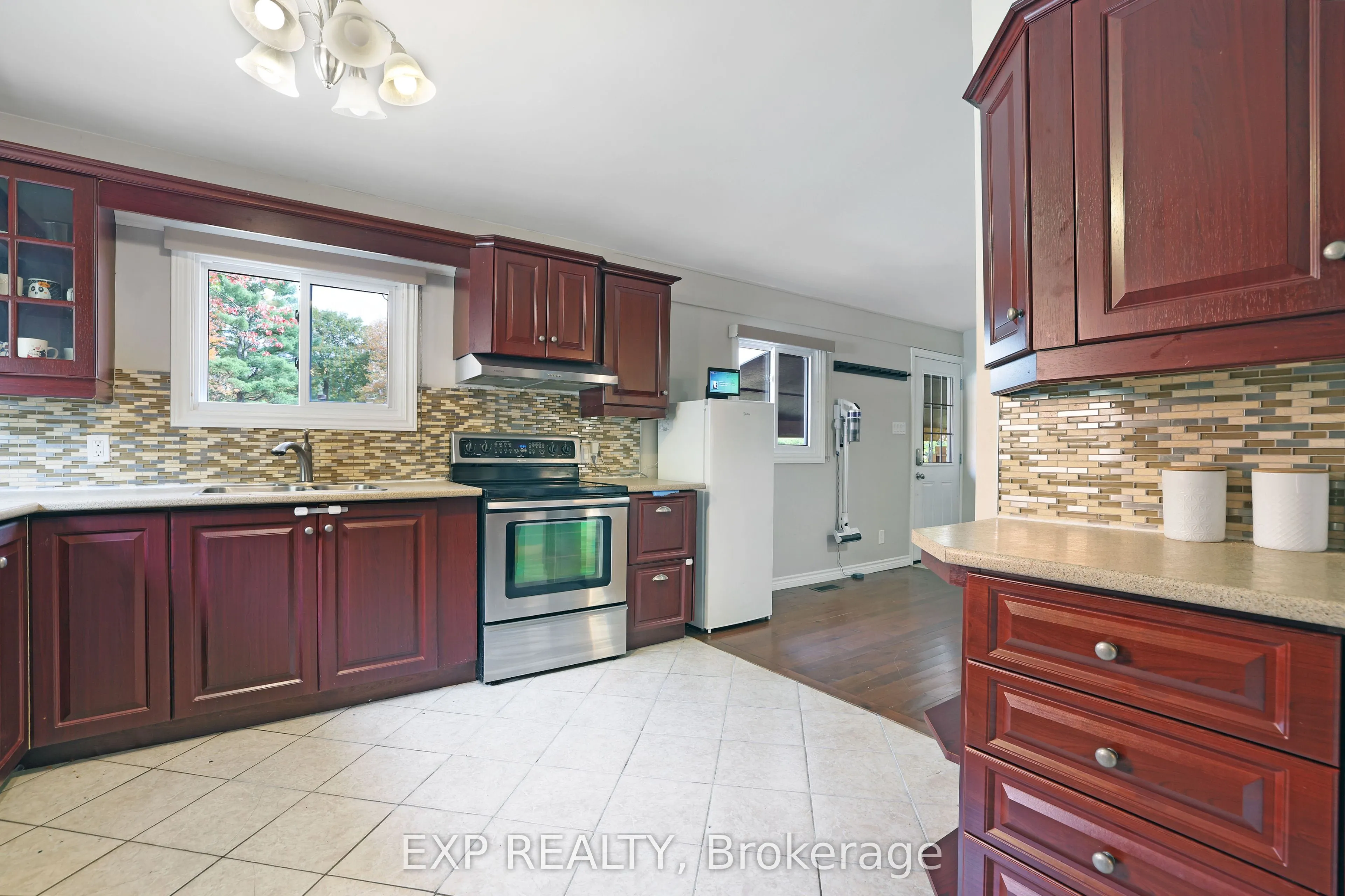 136 Resthaven Avenue