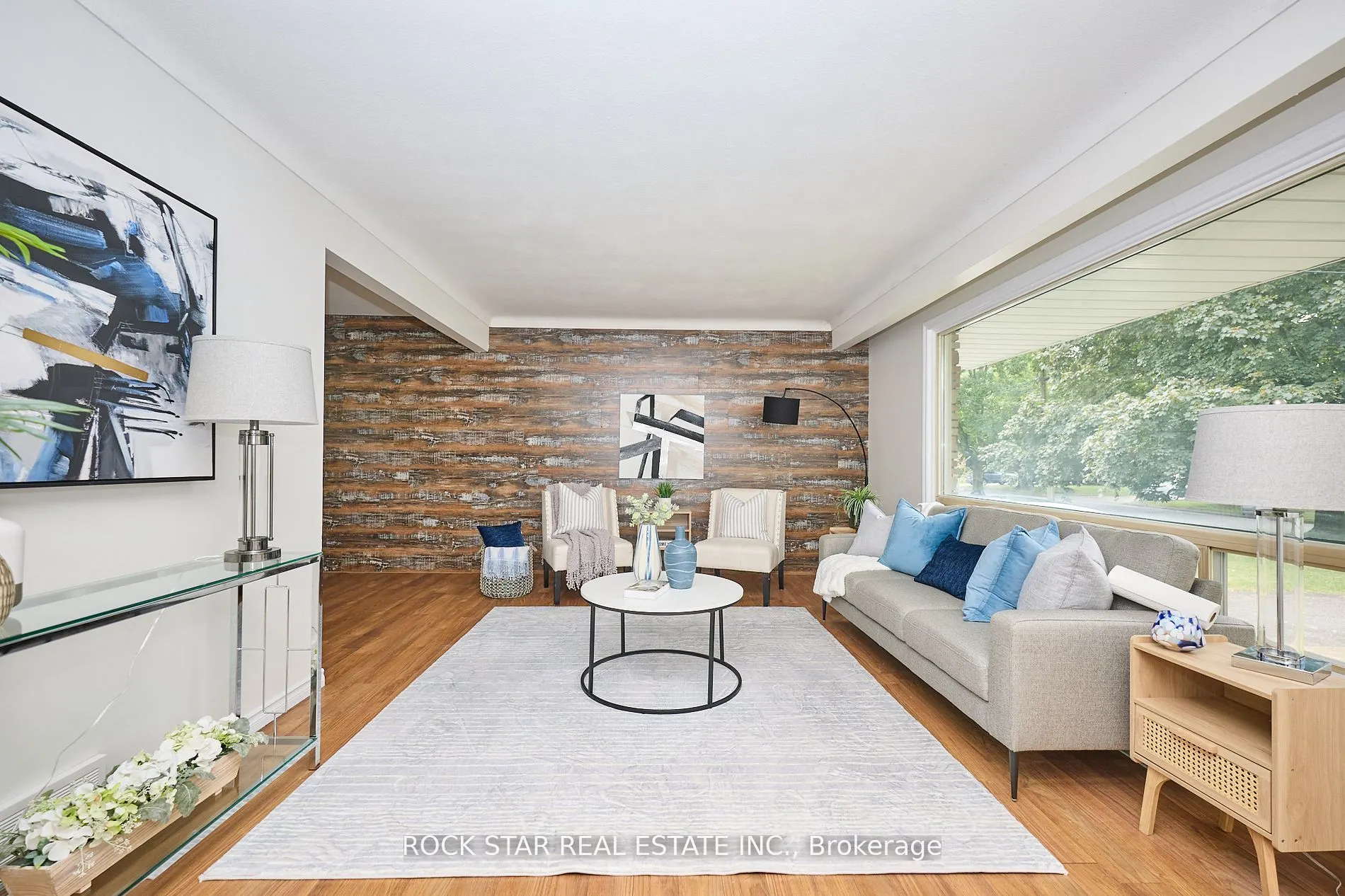 7 Joanna Drive