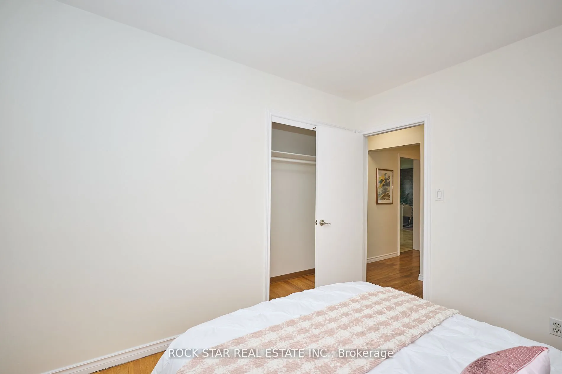 7 Joanna Drive