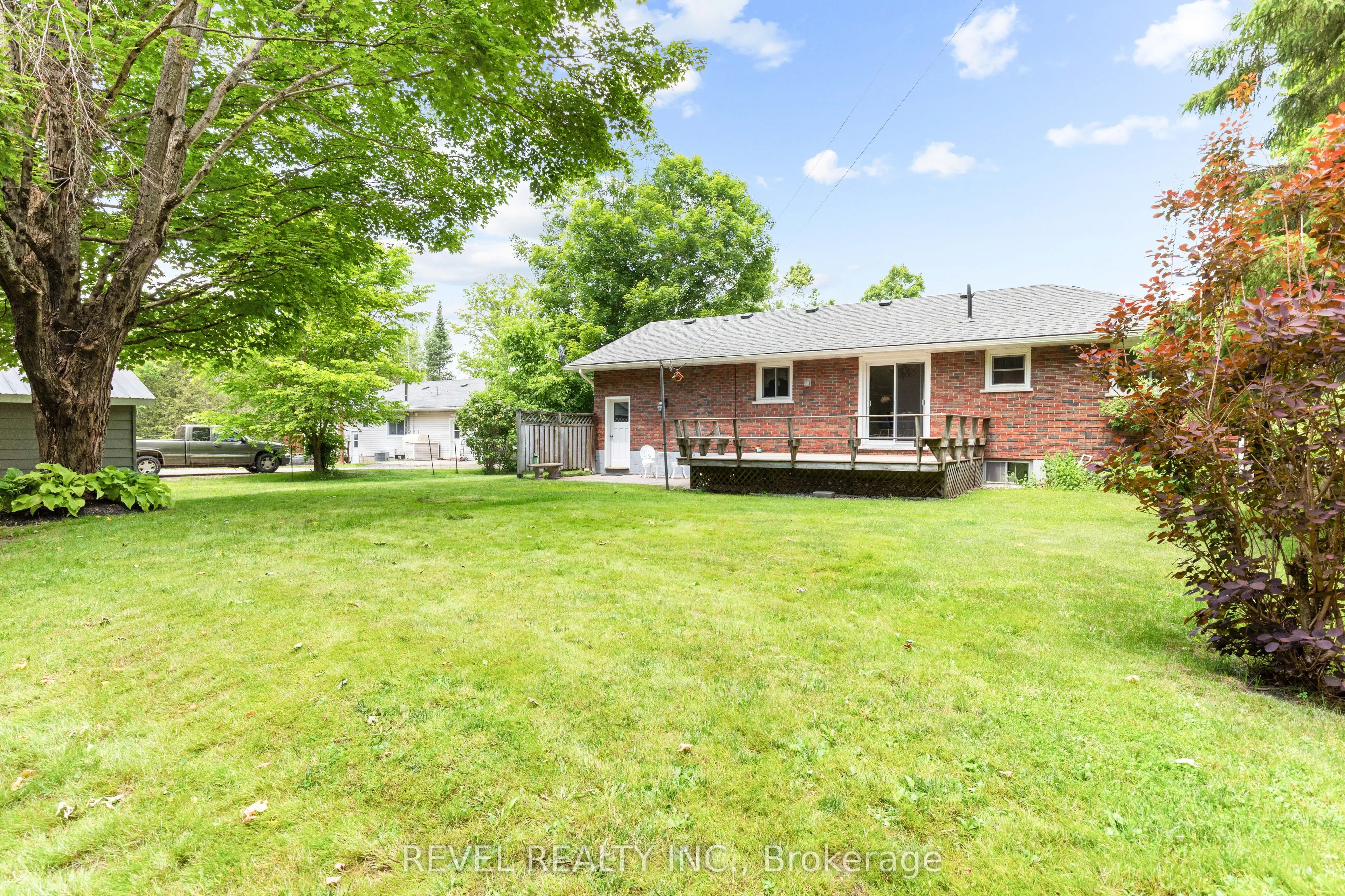2796 COUNTY RD 48 Road
