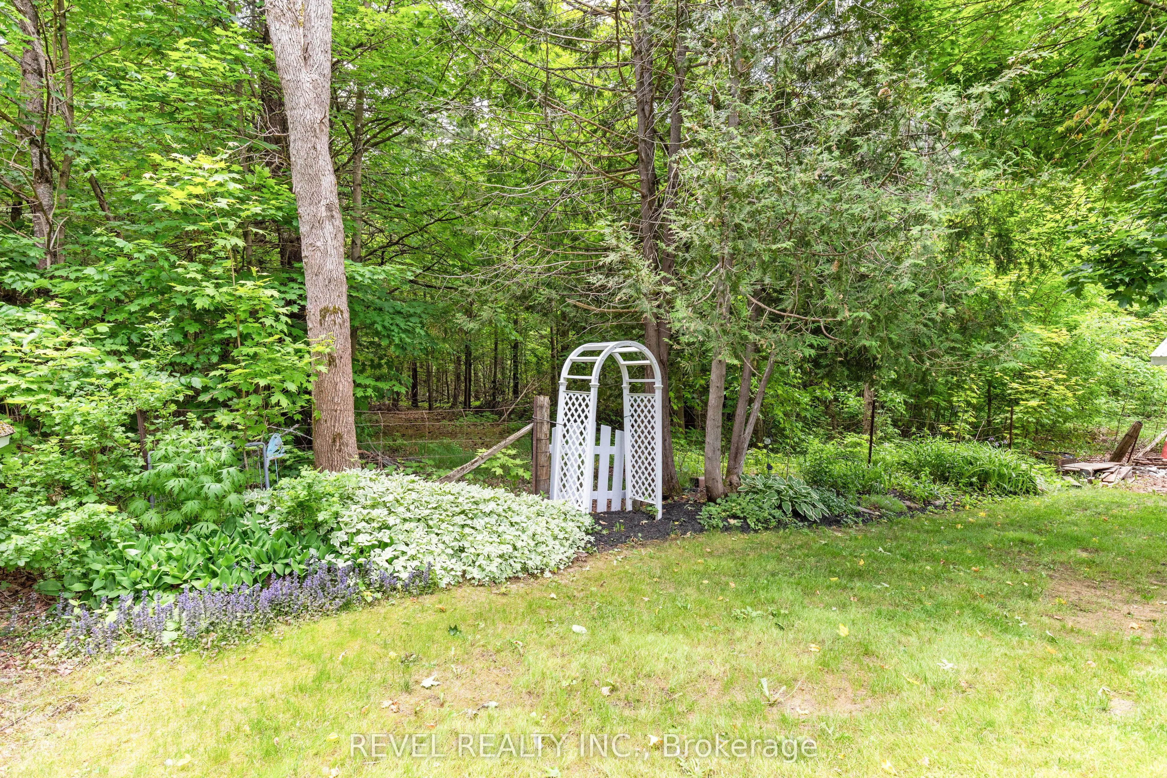 2796 COUNTY RD 48 Road