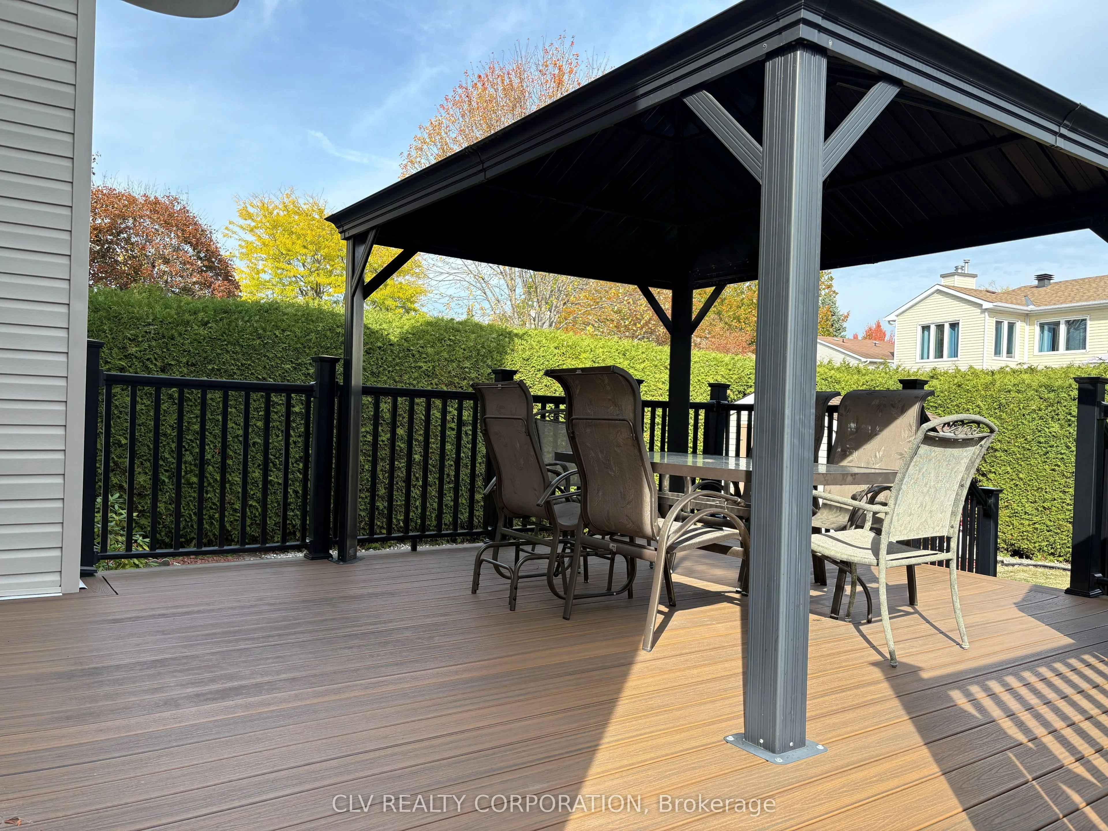 6002 Meadowglen Drive