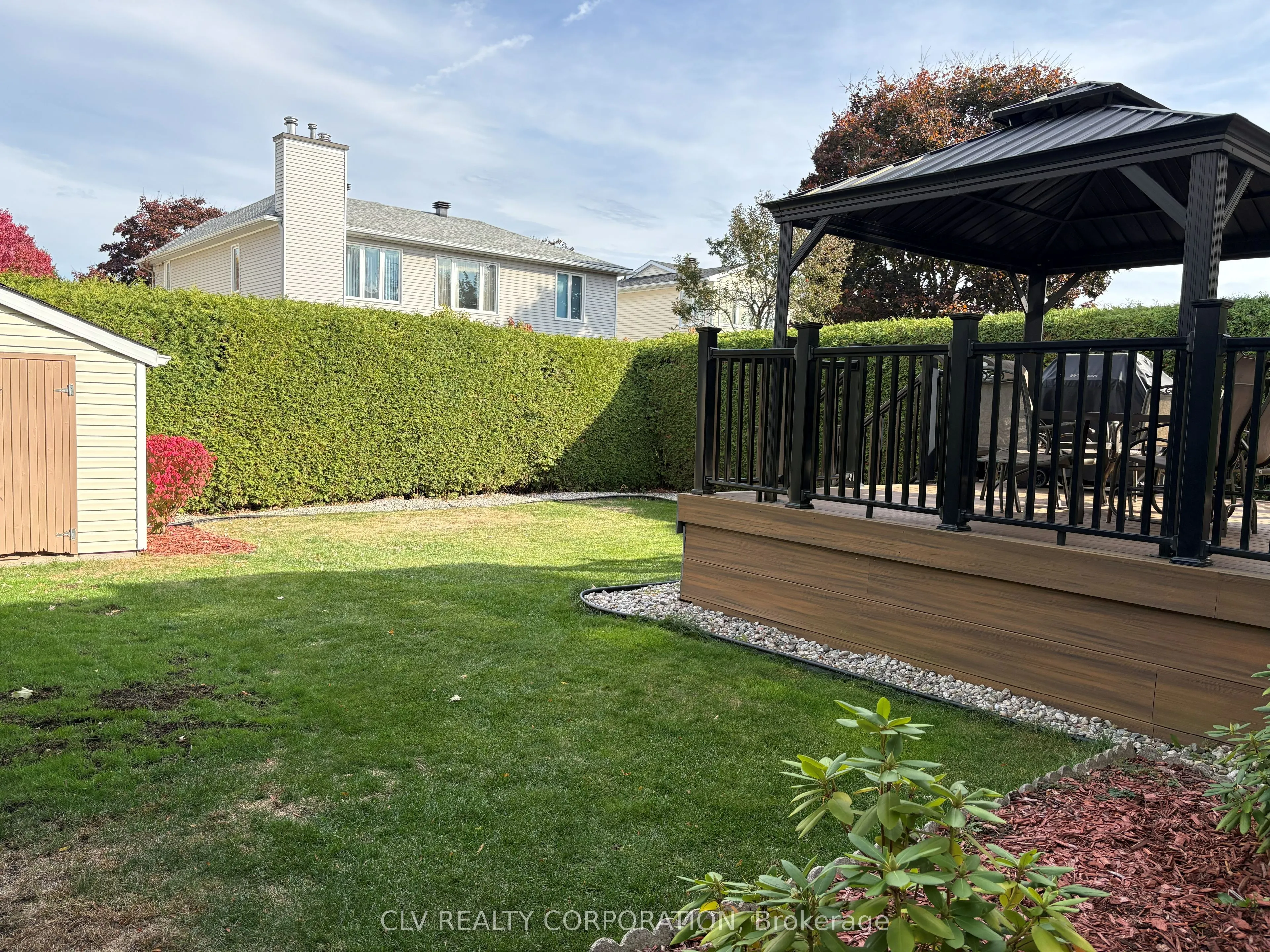 6002 Meadowglen Drive