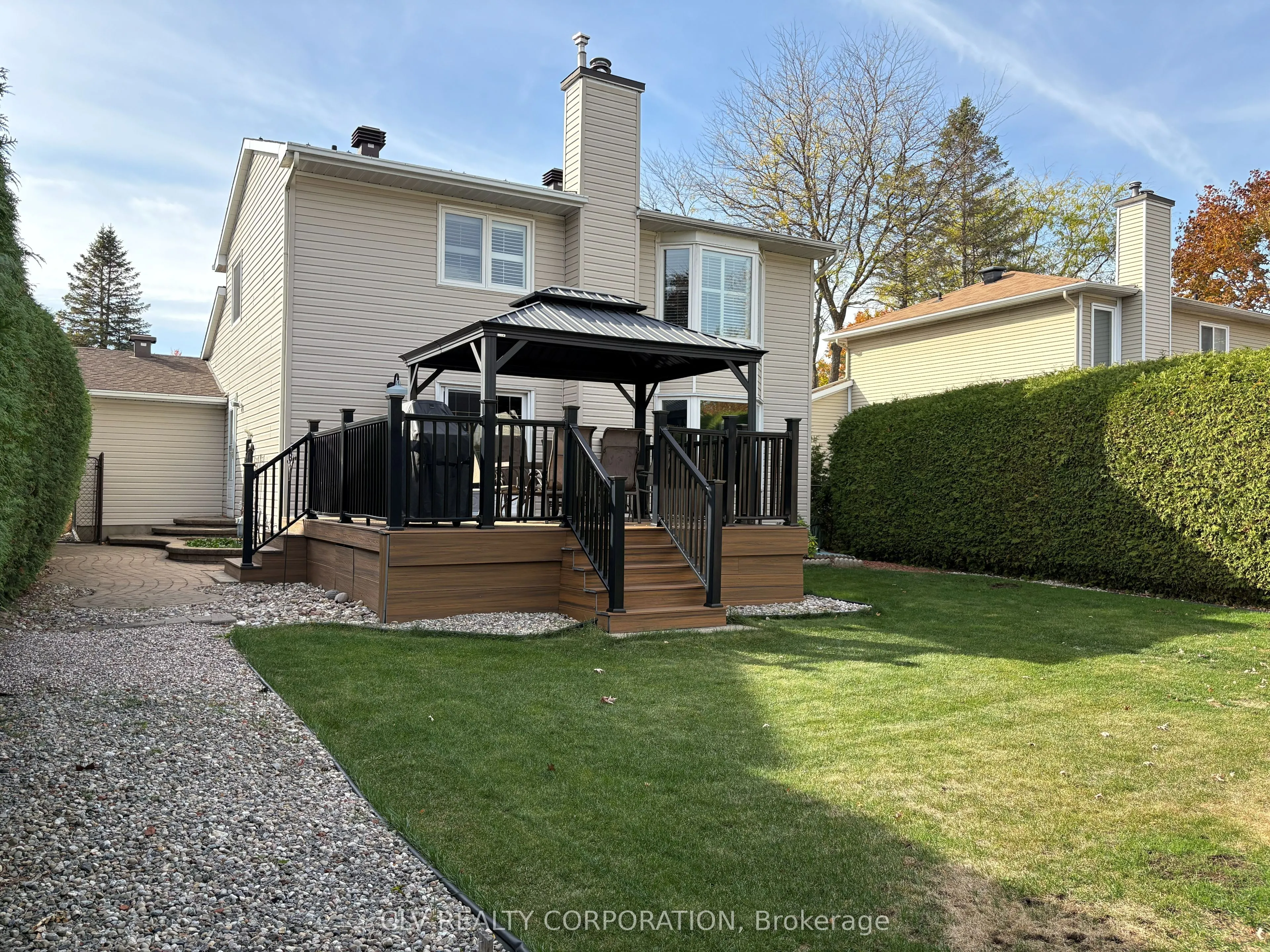 6002 Meadowglen Drive