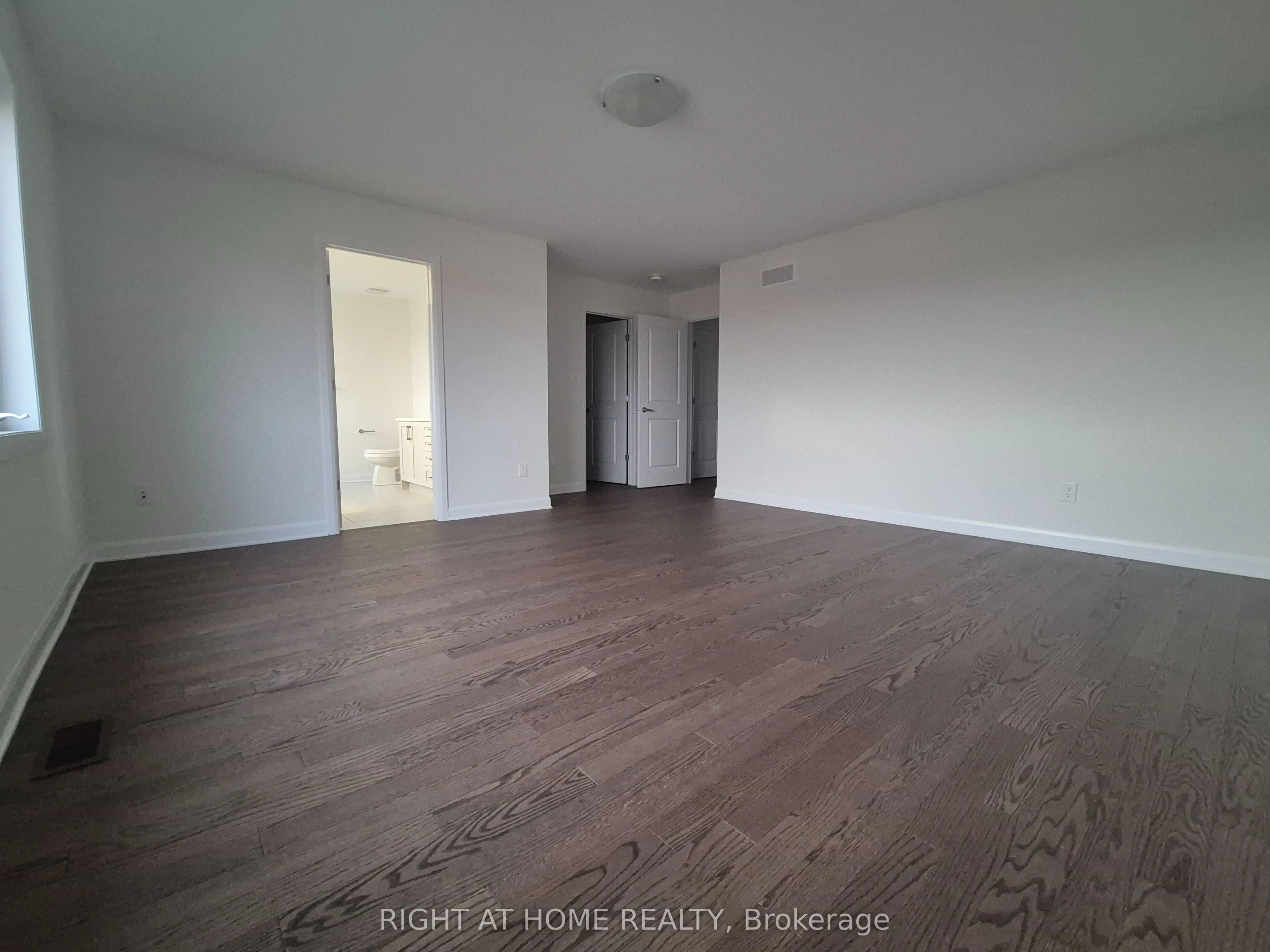 139 INVENTION Boulevard