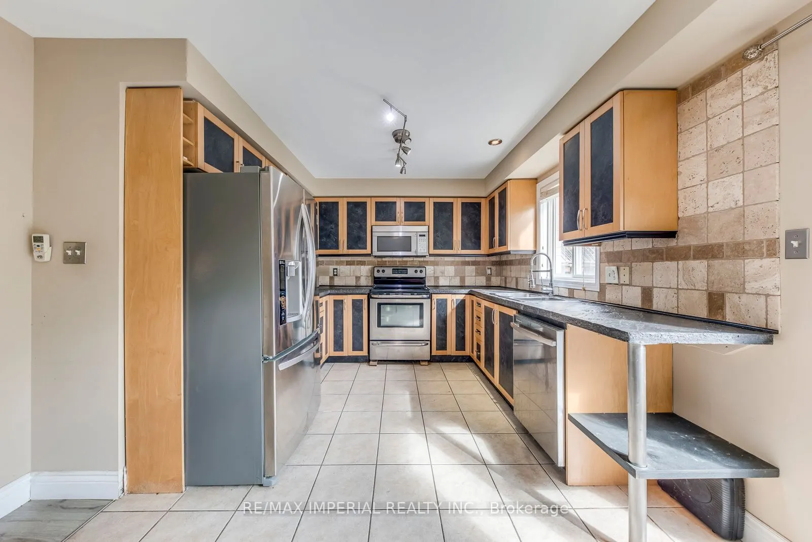 7 Southside Place, #25