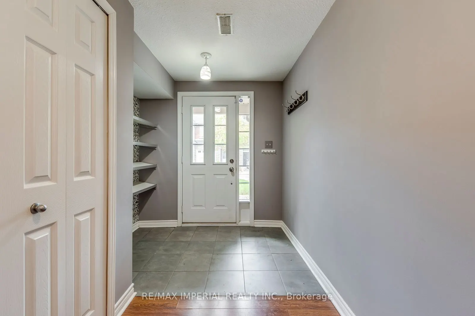 7 Southside Place, #25