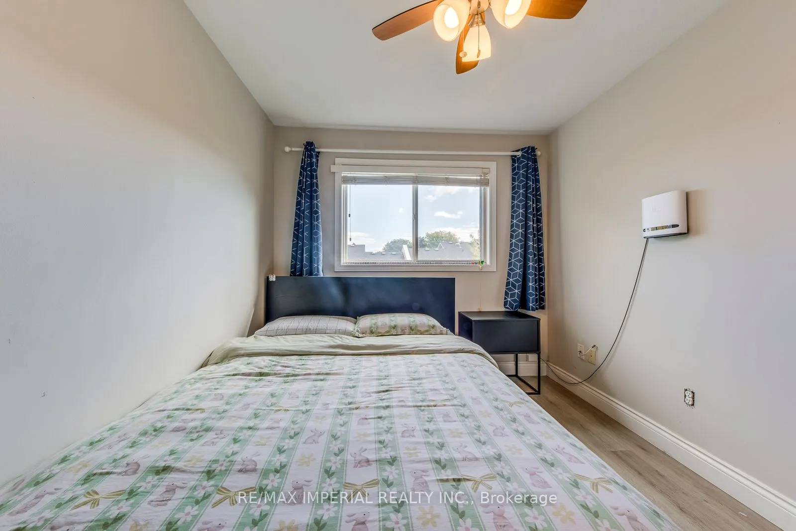 7 Southside Place, #25
