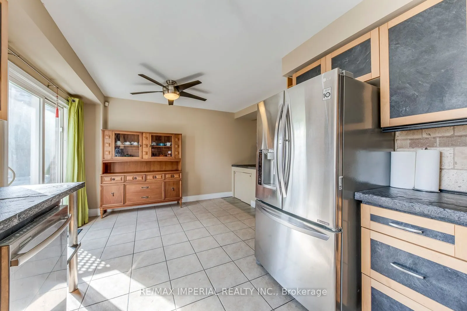 7 Southside Place, #25