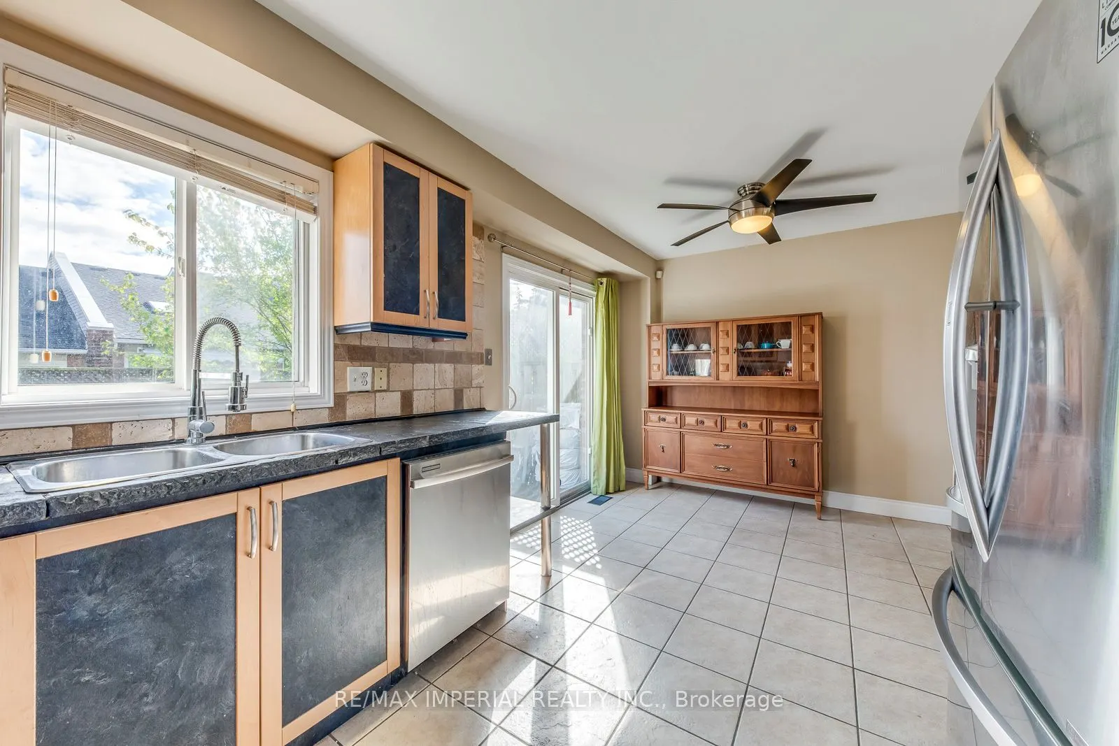 7 Southside Place, #25