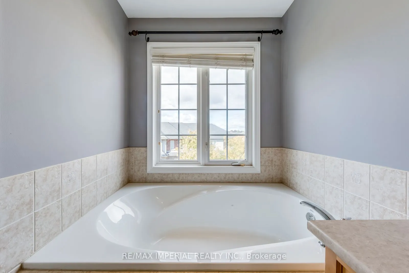 7 Southside Place, #25