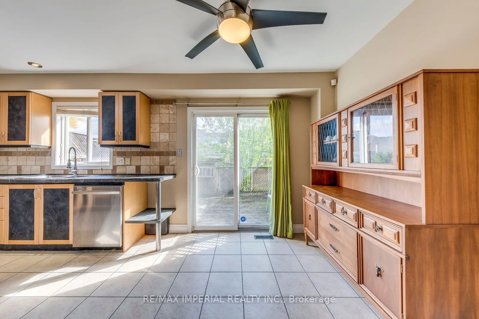 7 Southside Place, #25