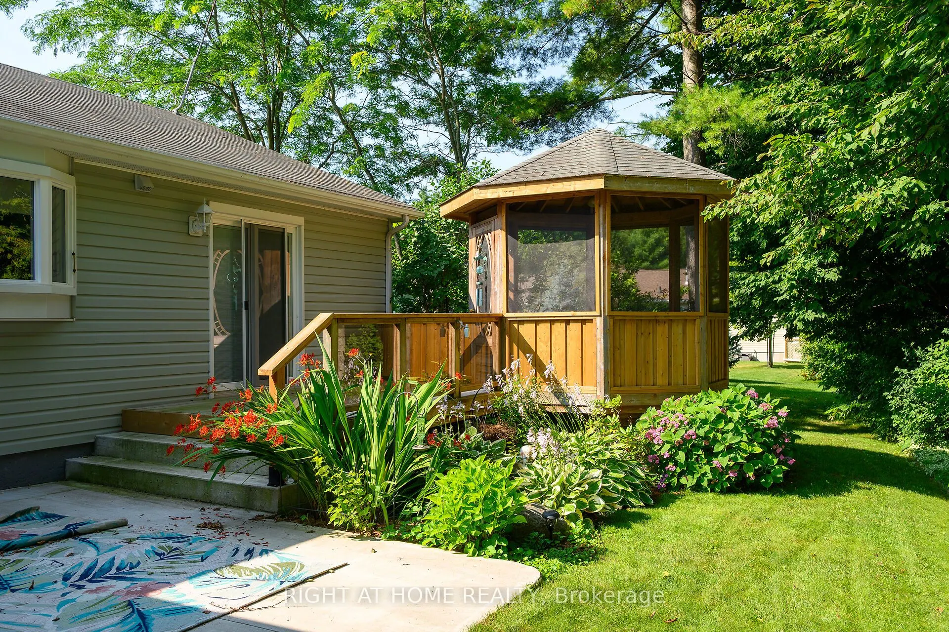 106 Bushmill Circle