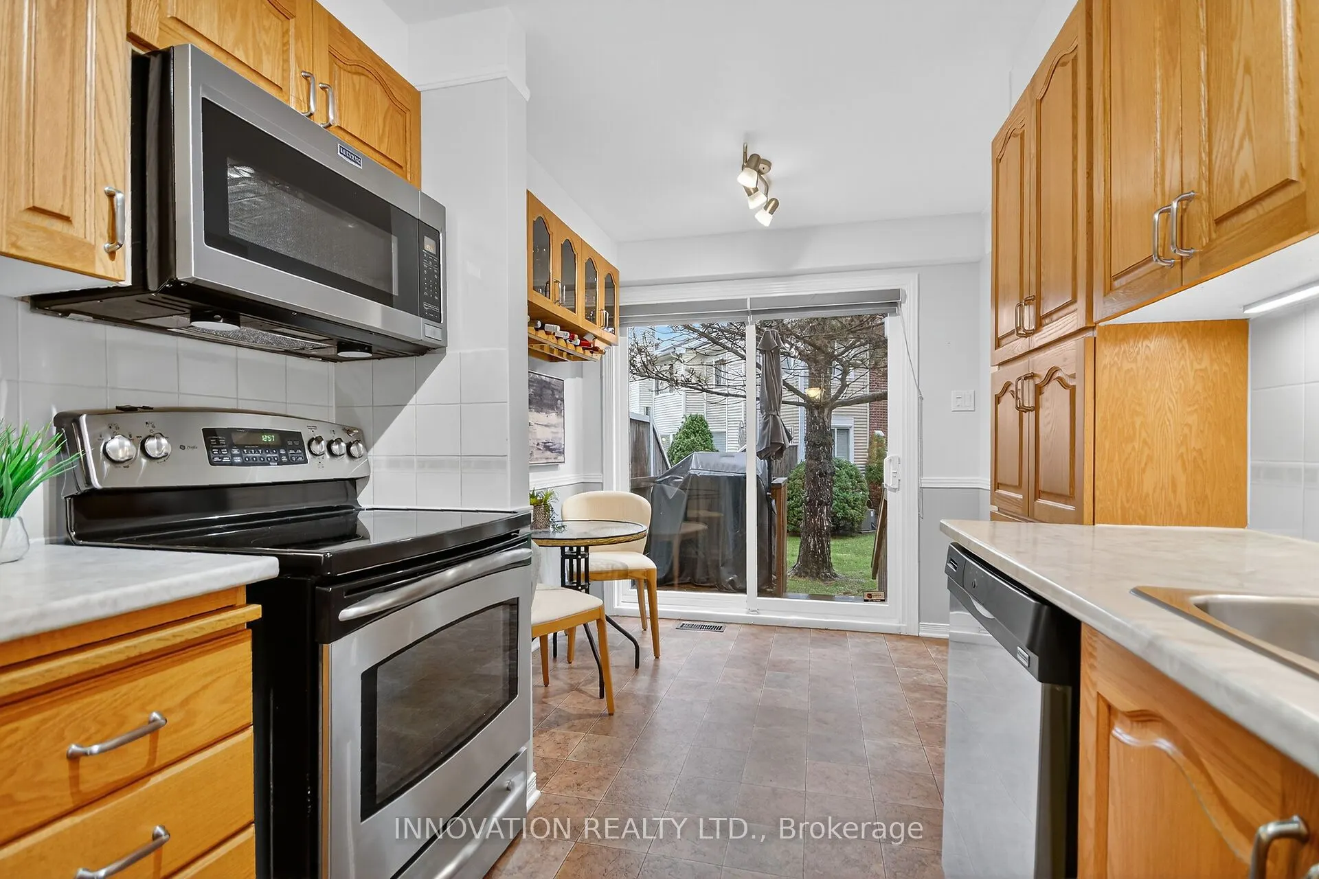 9 Winterburn Terrace, #35