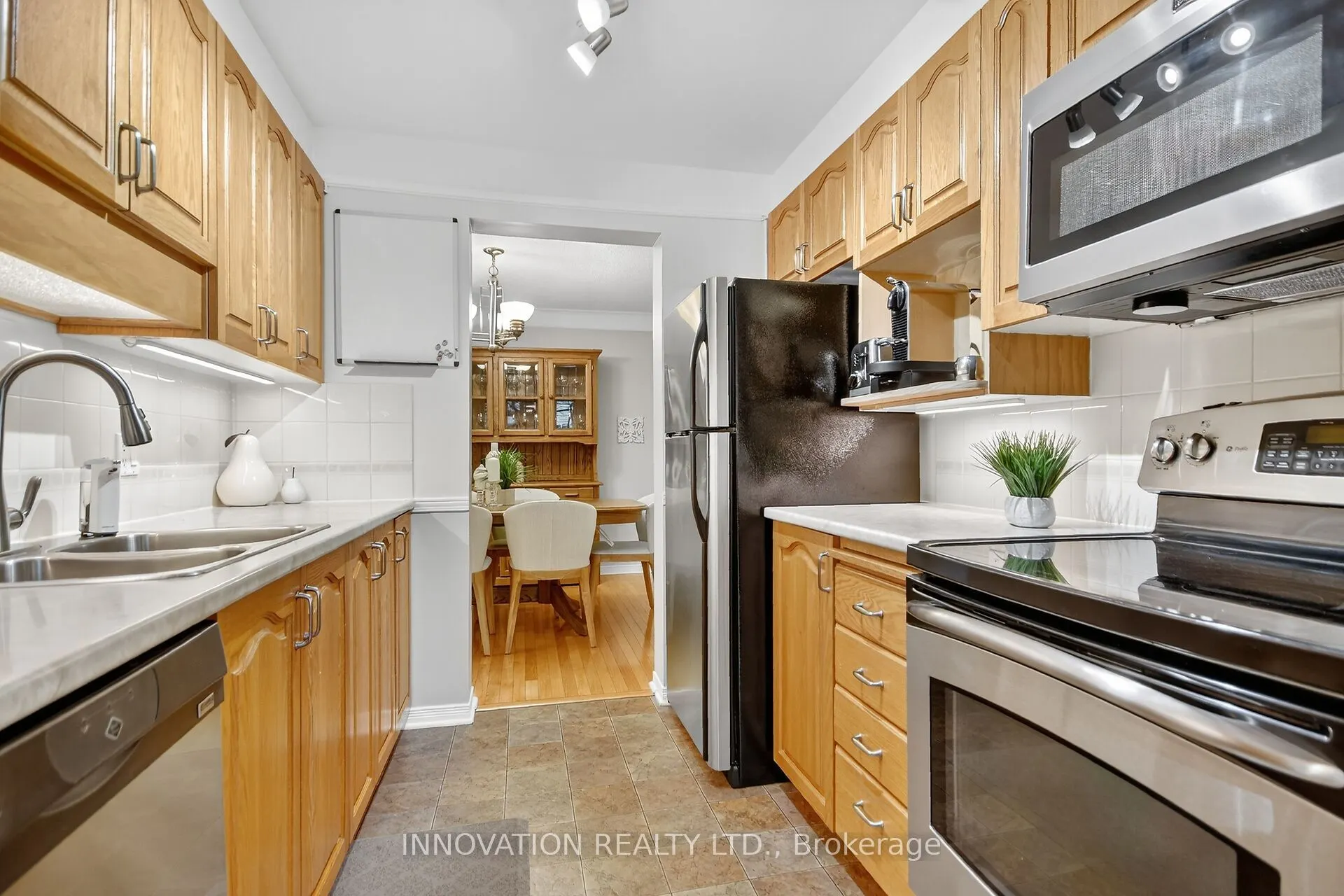 9 Winterburn Terrace, #35