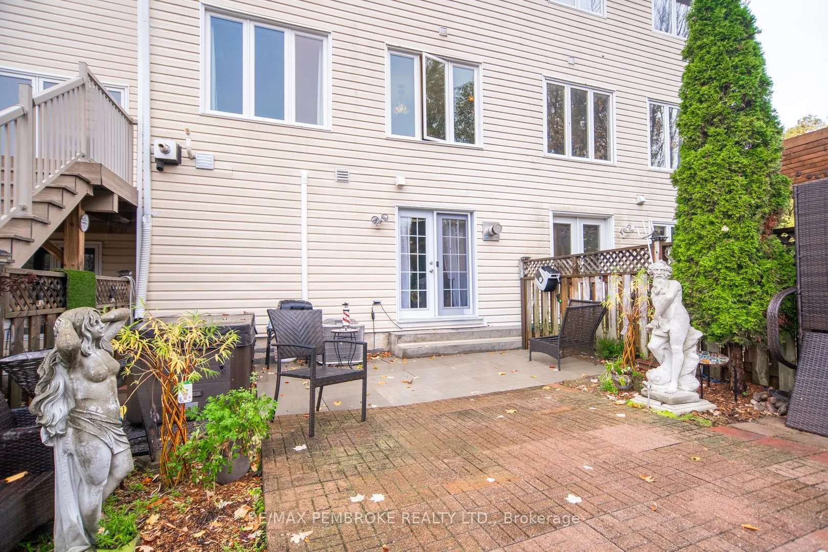 33 Vermont Meadows